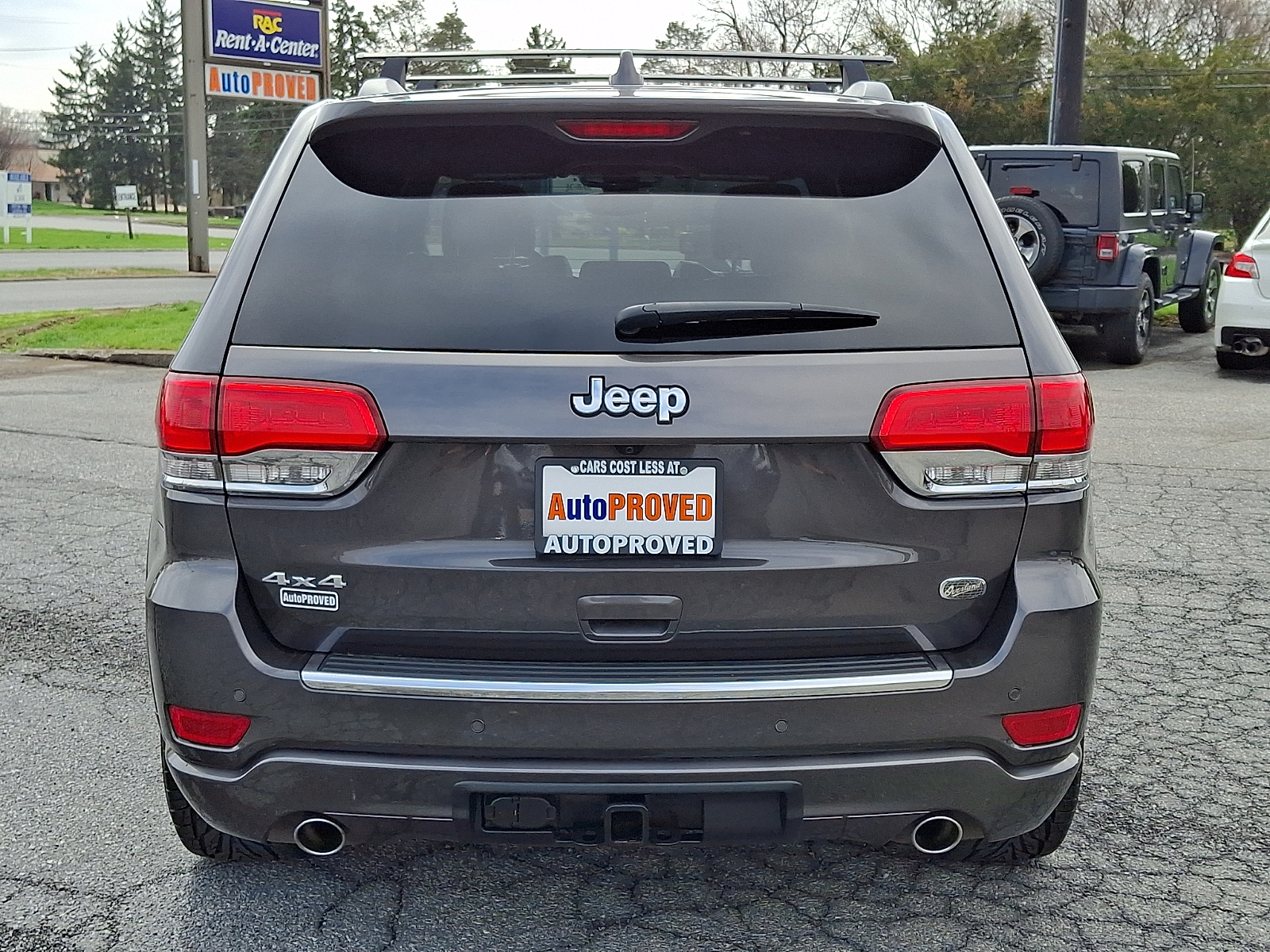 View vehicle photo 5