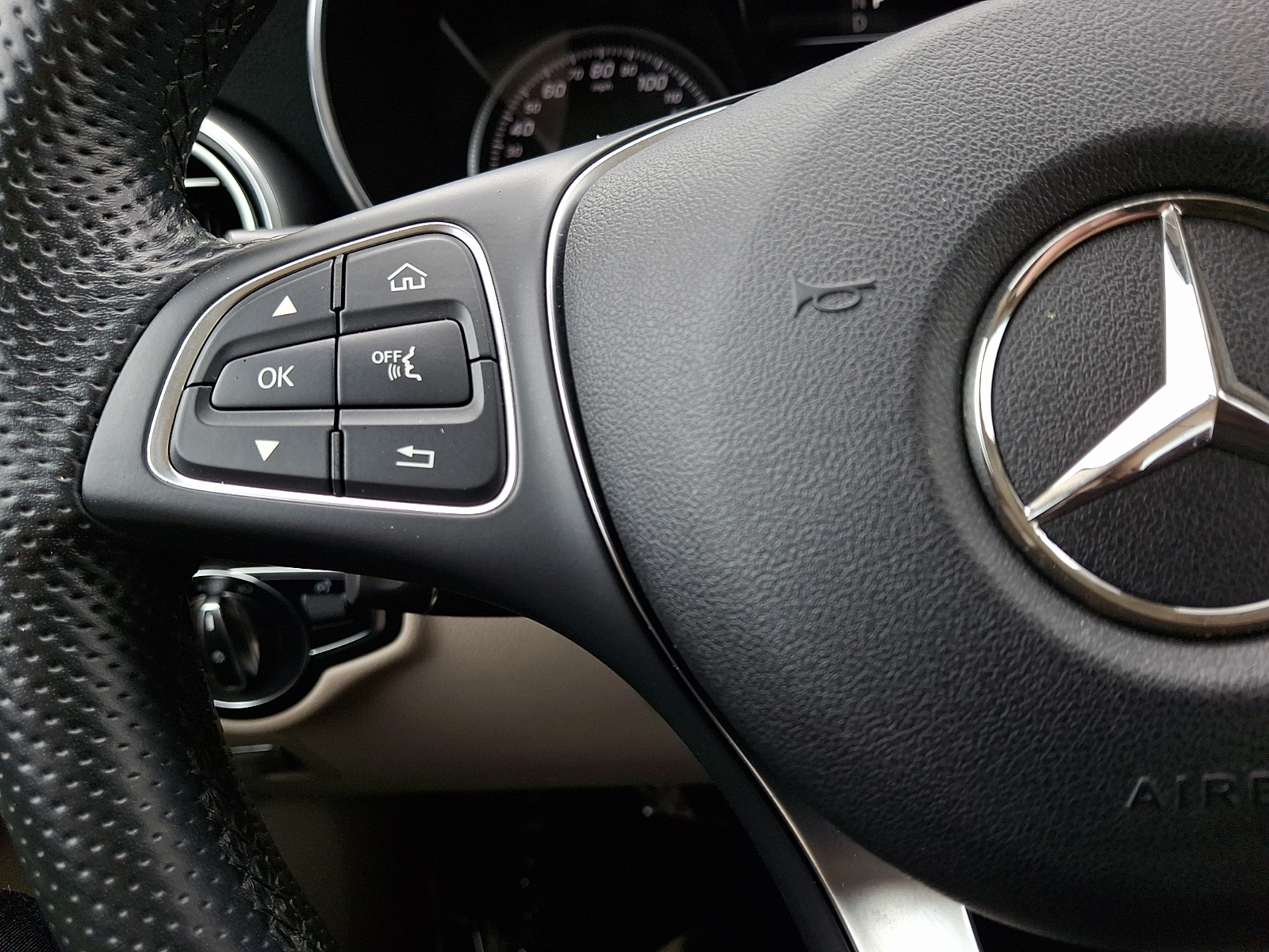 2018 Mercedes-Benz GLC GLC300 - Photo 22