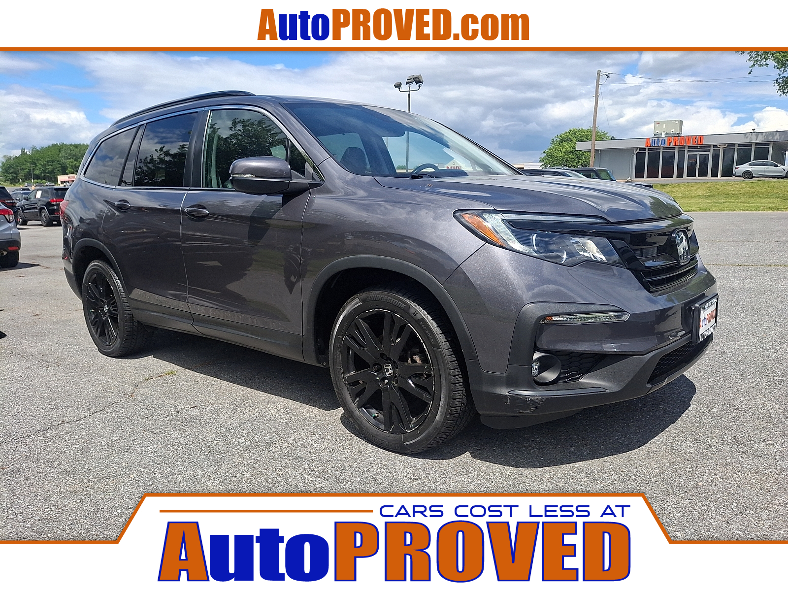 2022 Honda Pilot SE AWD's photo