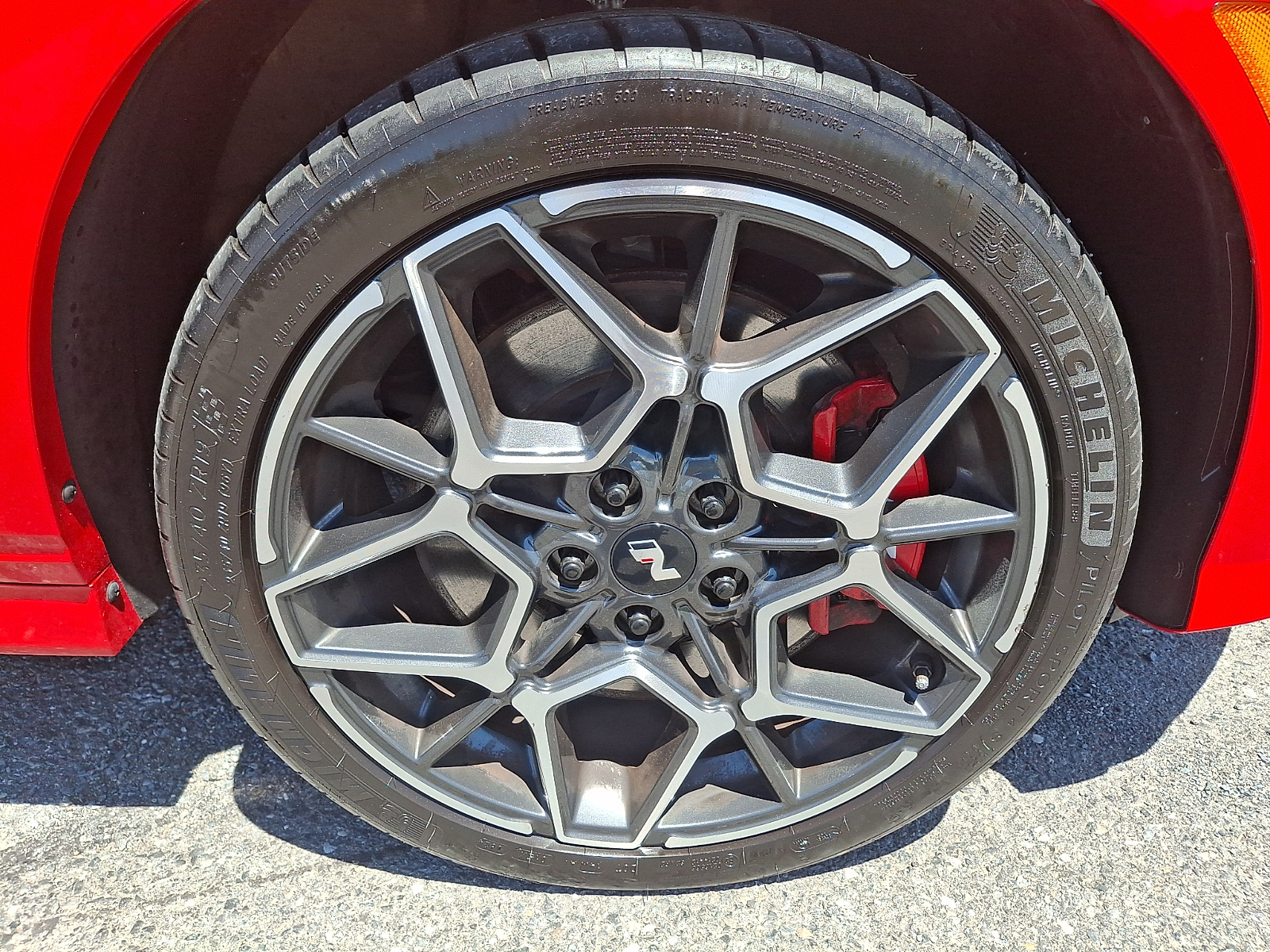 2022 Hyundai Kona N - Photo 8