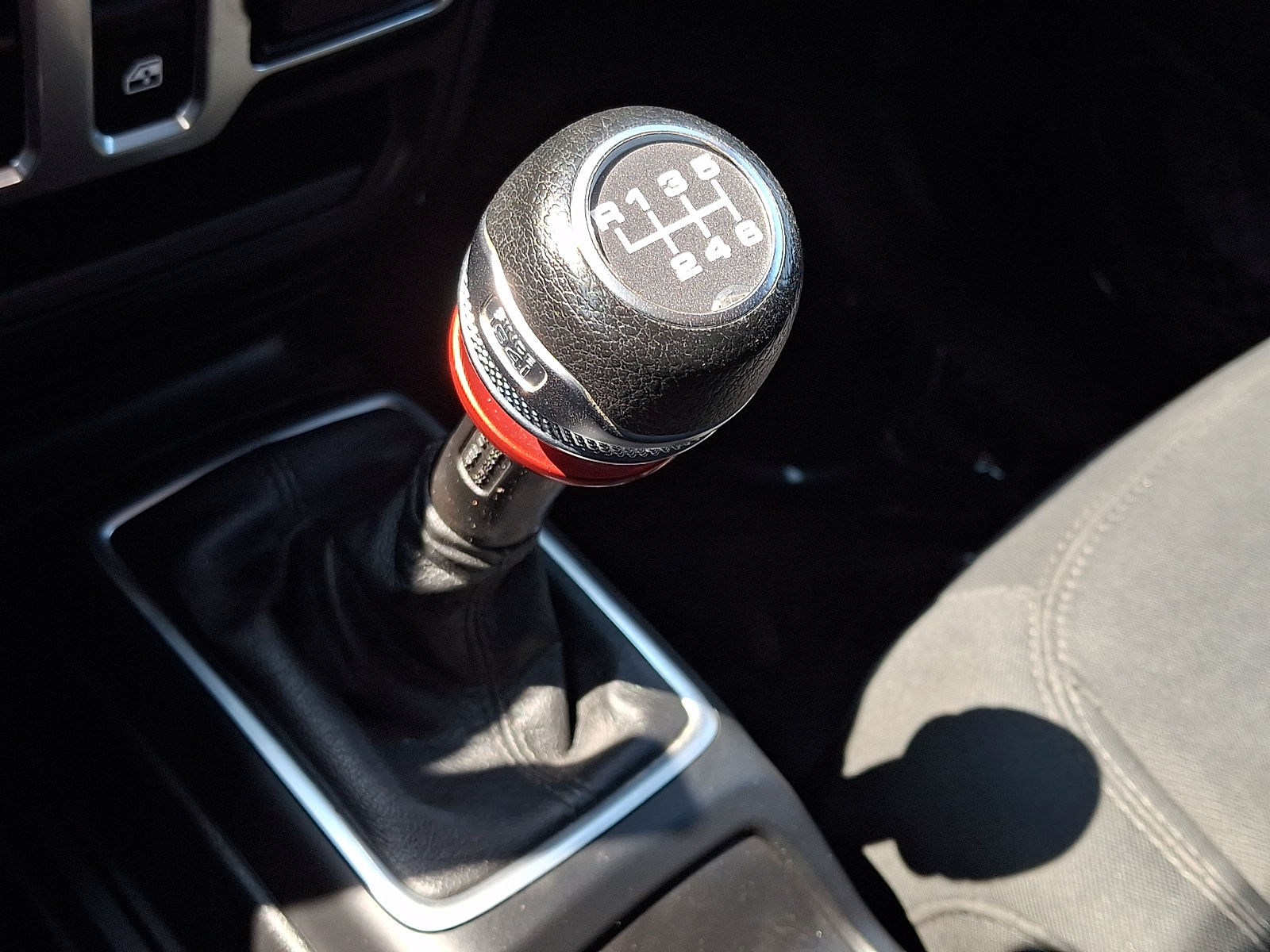 2019 Jeep Wrangler Sport S - Photo 14