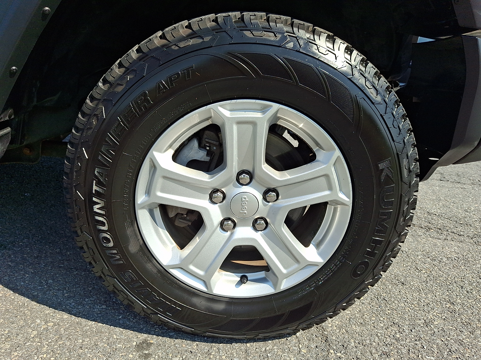 2019 Jeep Wrangler Sport S - Photo 8