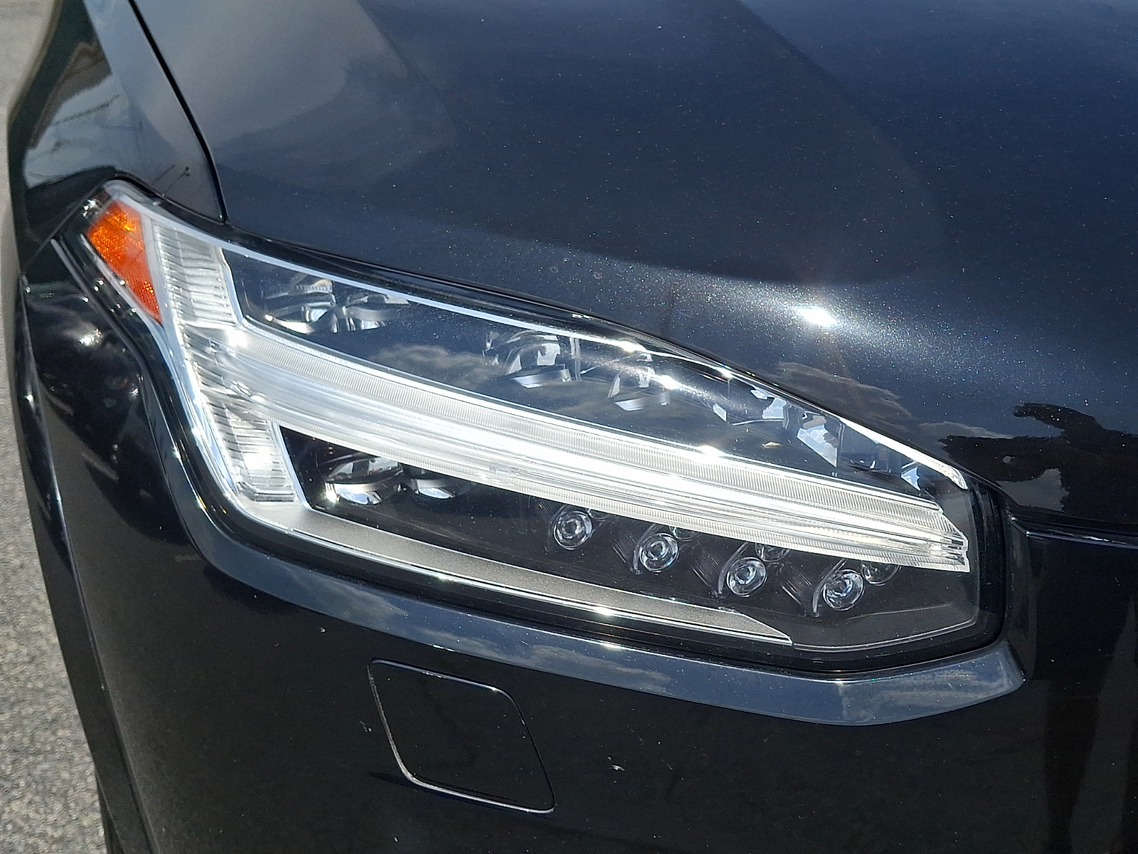 Used 2017 Volvo XC90 Hybrid SUV