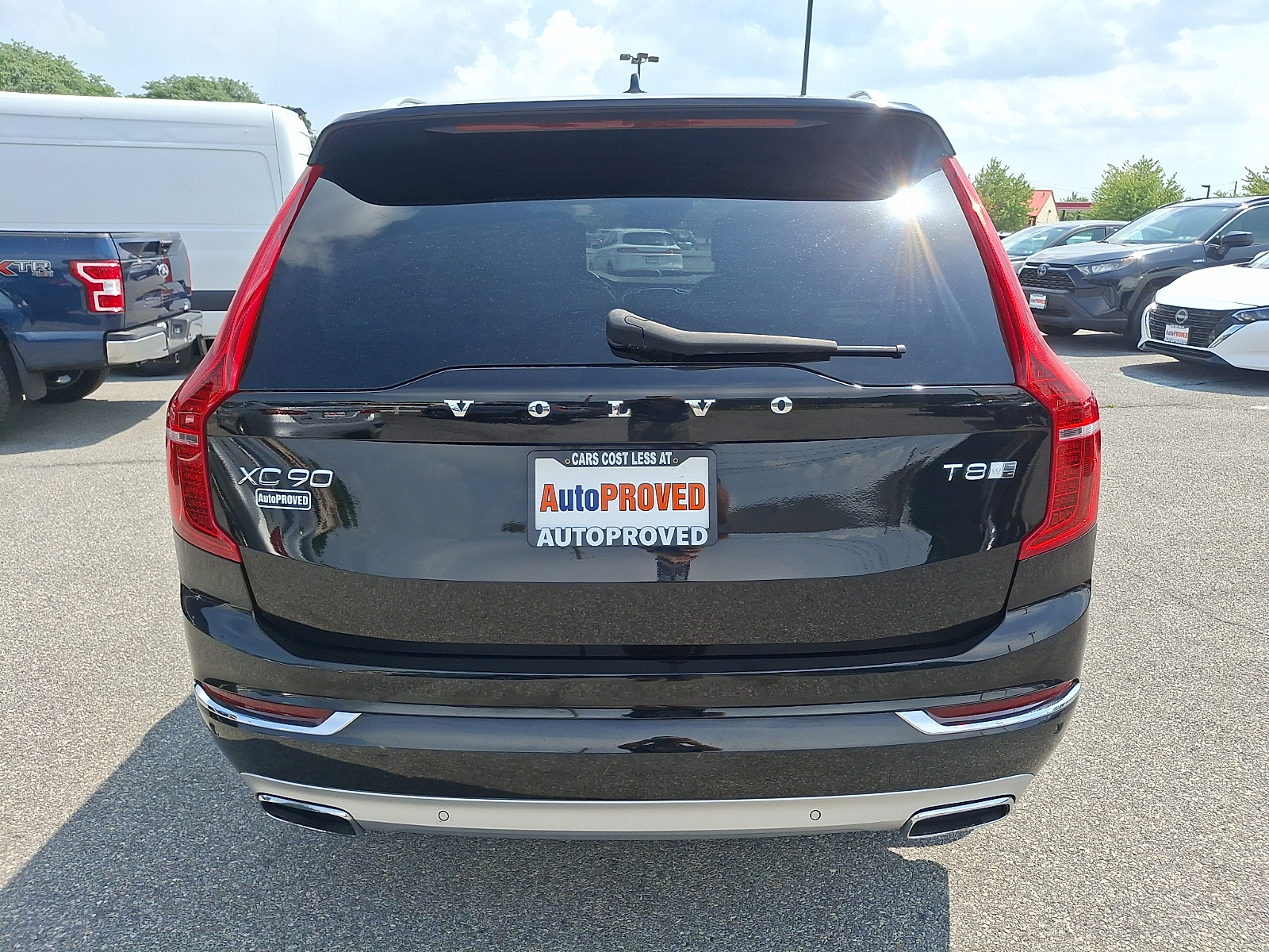 Used 2017 Volvo XC90 Hybrid SUV