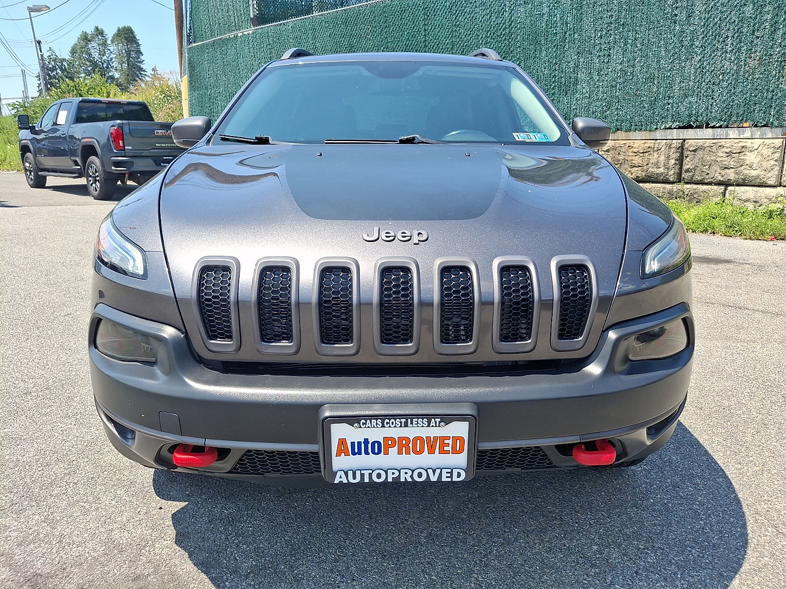 Used 2018 Jeep Cherokee SUV