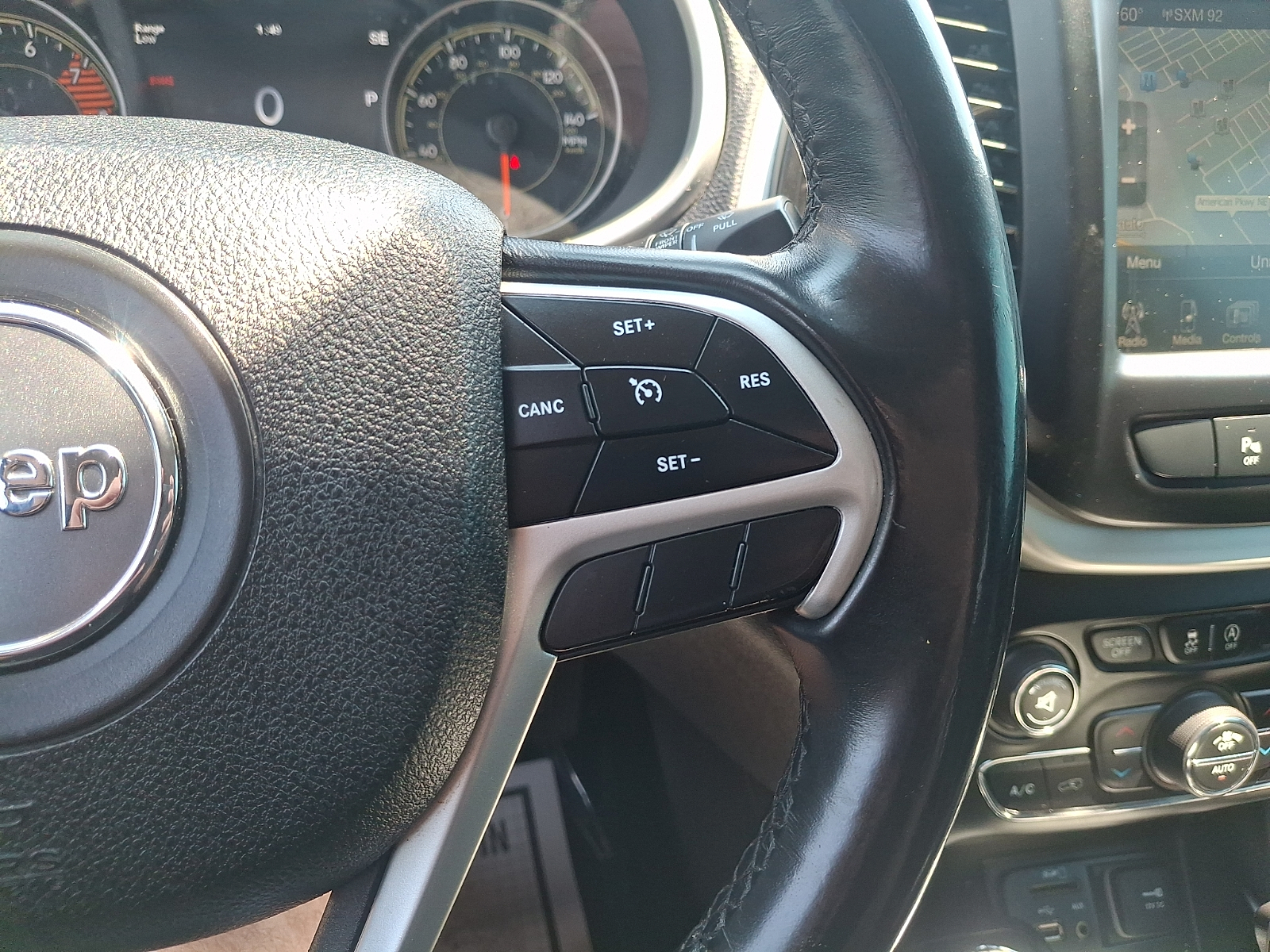 Used 2018 Jeep Cherokee SUV
