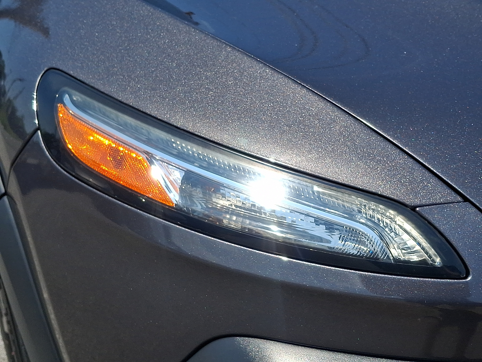 Used 2018 Jeep Cherokee SUV