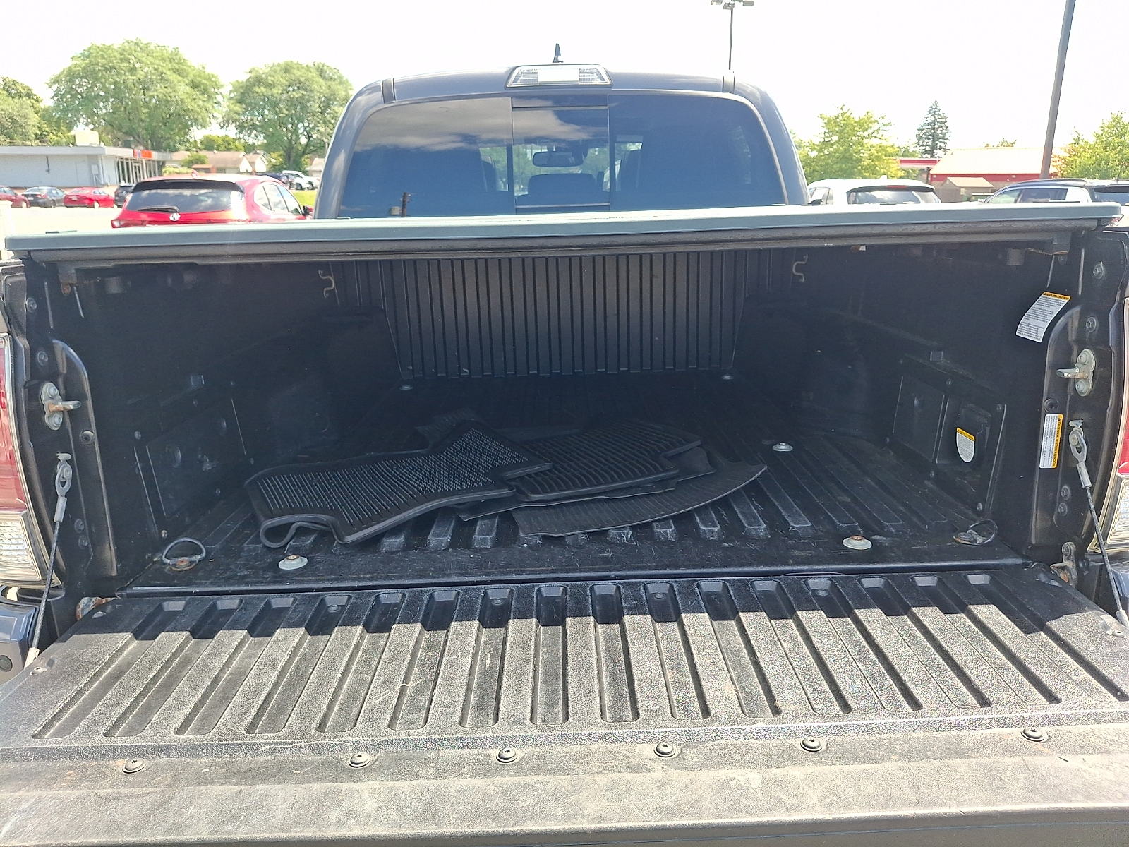 Used 2018 Toyota Tacoma Truck