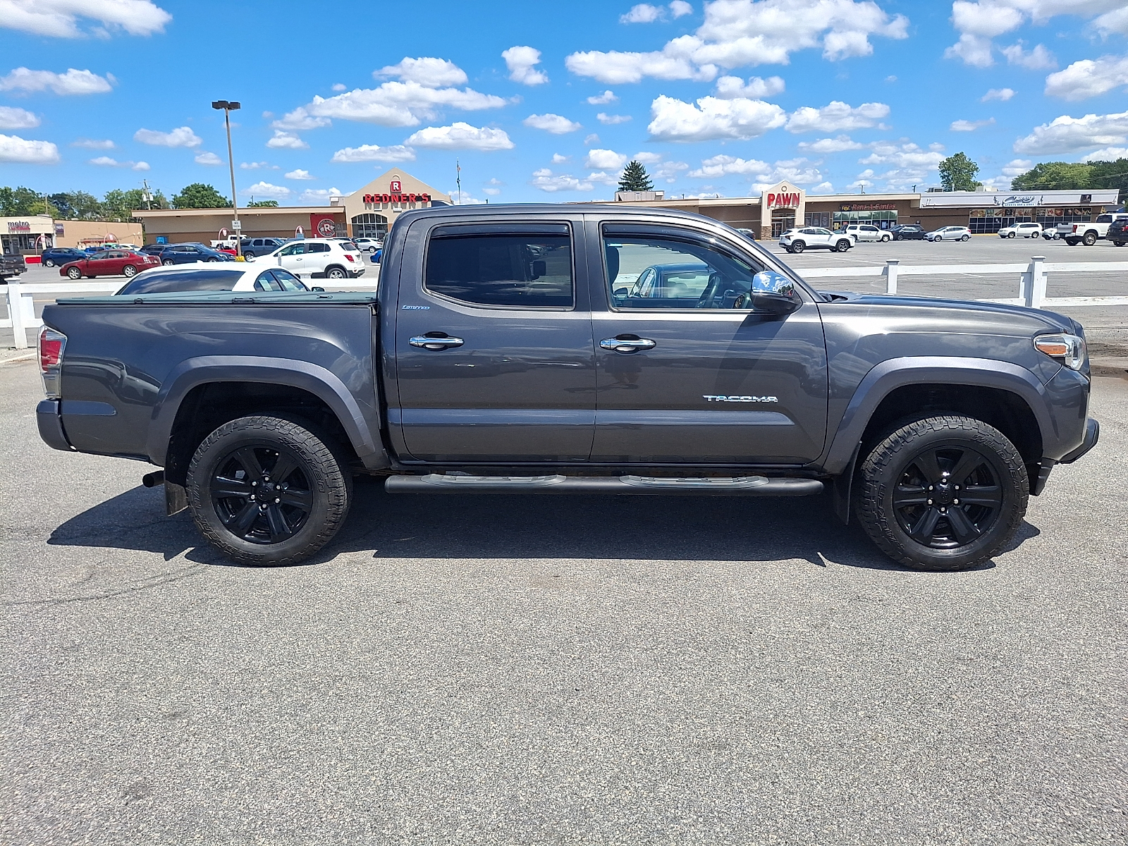 Used 2018 Toyota Tacoma Truck