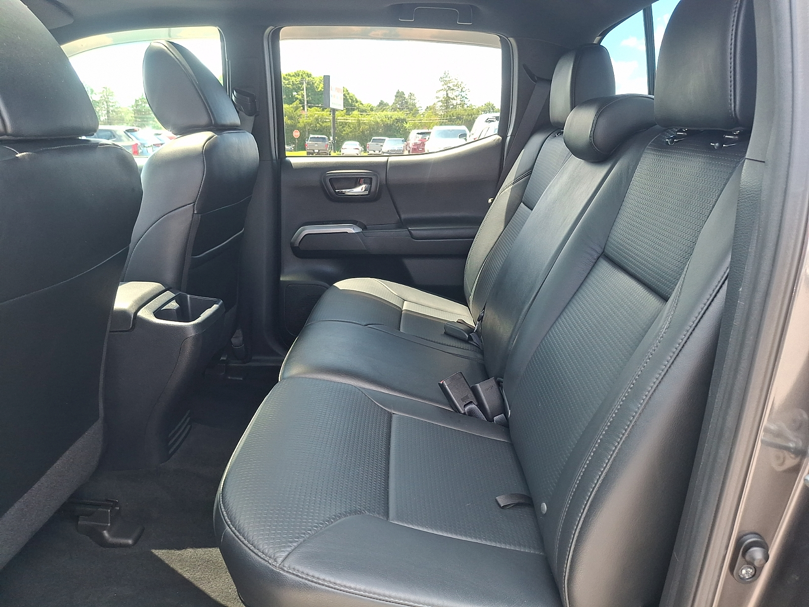 Used 2018 Toyota Tacoma Truck