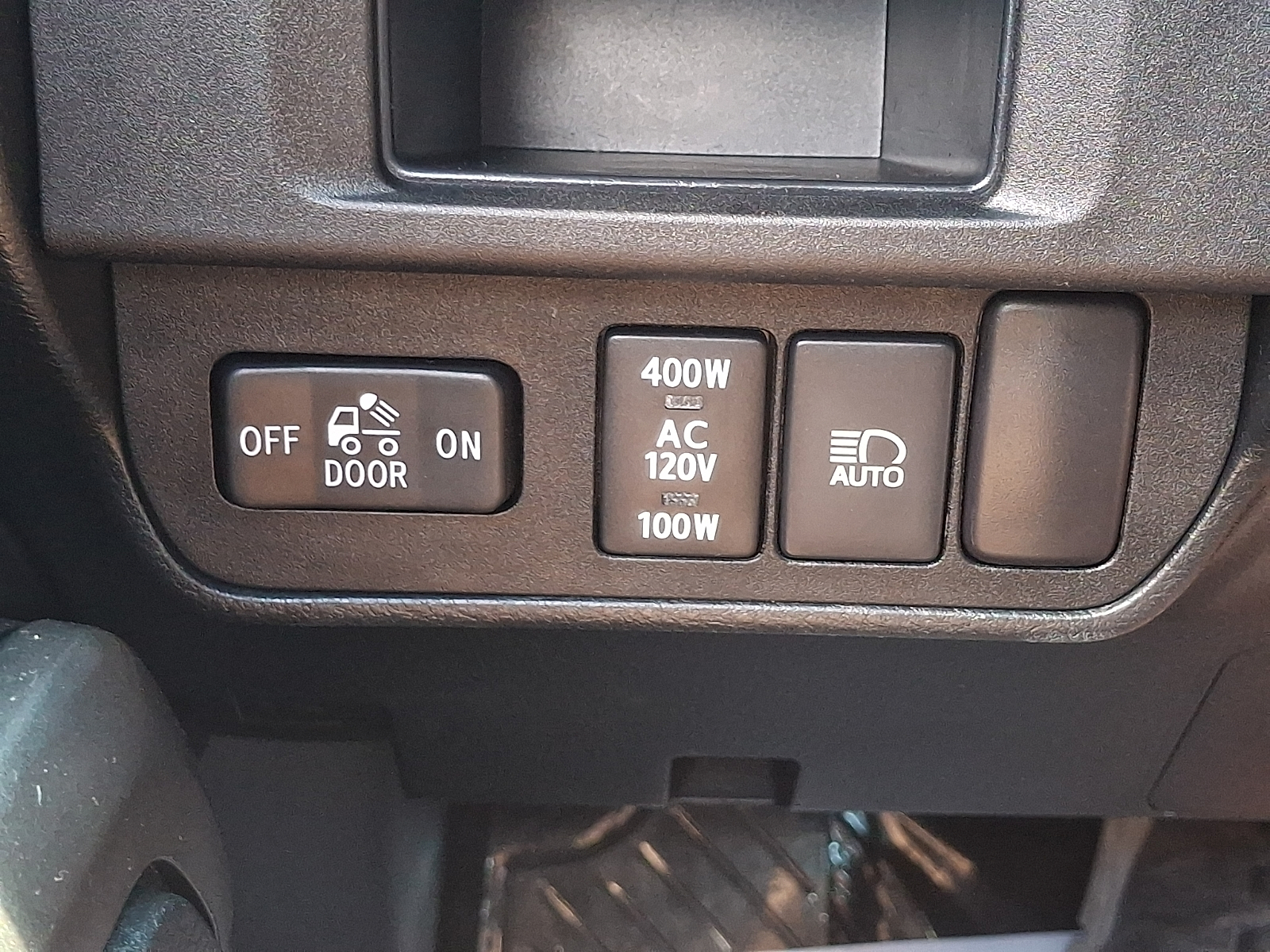 Used 2018 Toyota Tacoma Truck