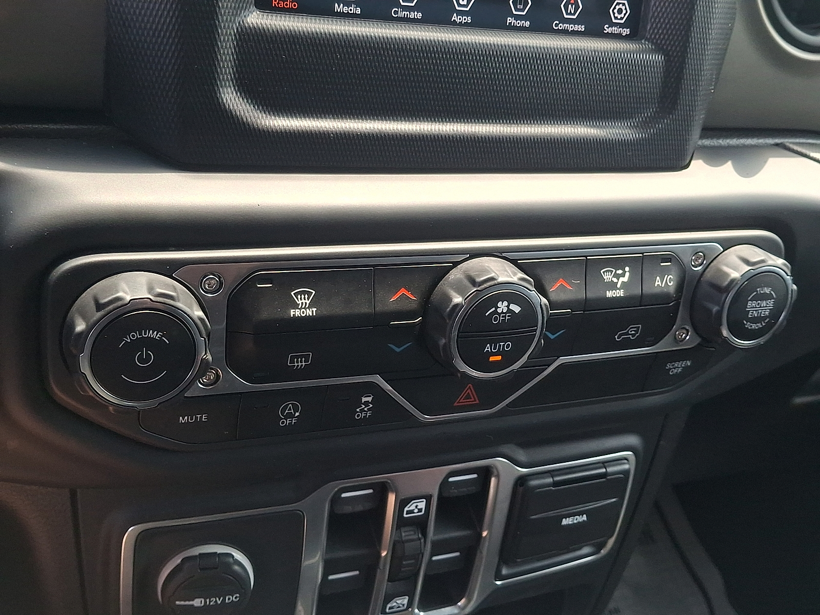 Used 2018 Jeep Wrangler Unlimited SUV