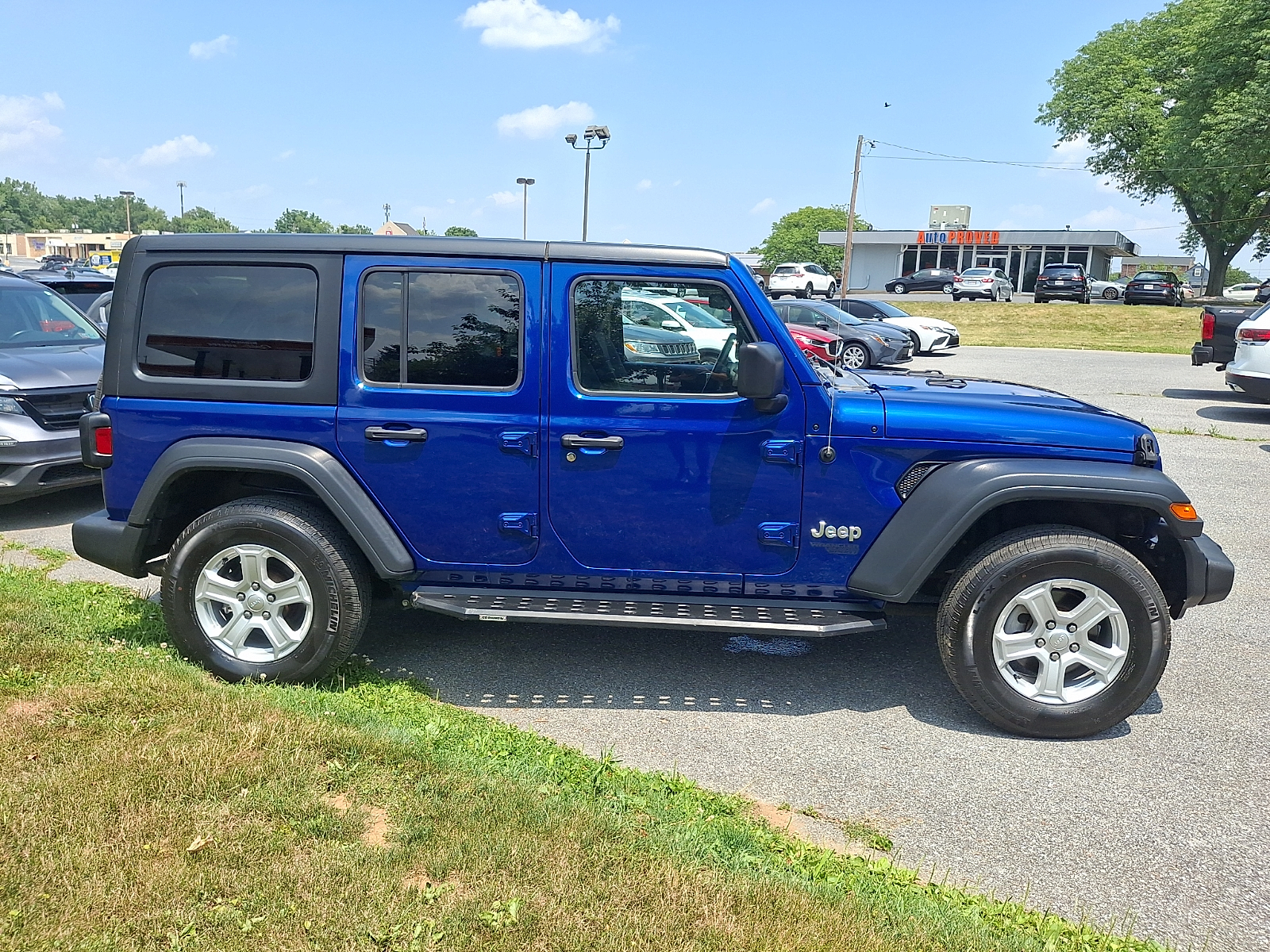 Used 2018 Jeep Wrangler Unlimited SUV