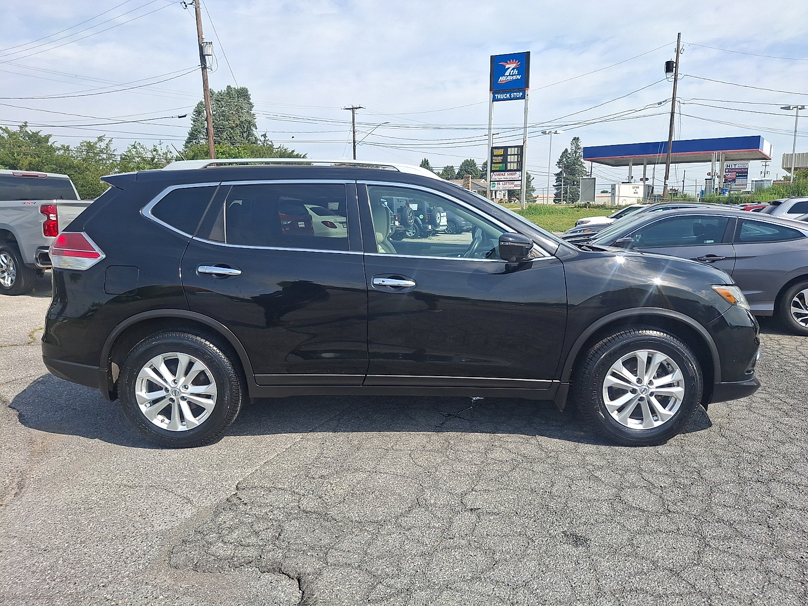 Used 2016 Nissan Rogue SUV