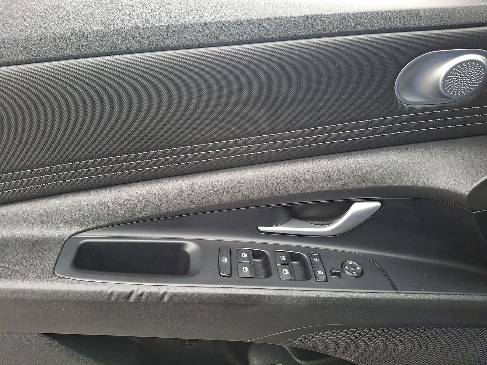 Used 2022 Hyundai Elantra Sedan
