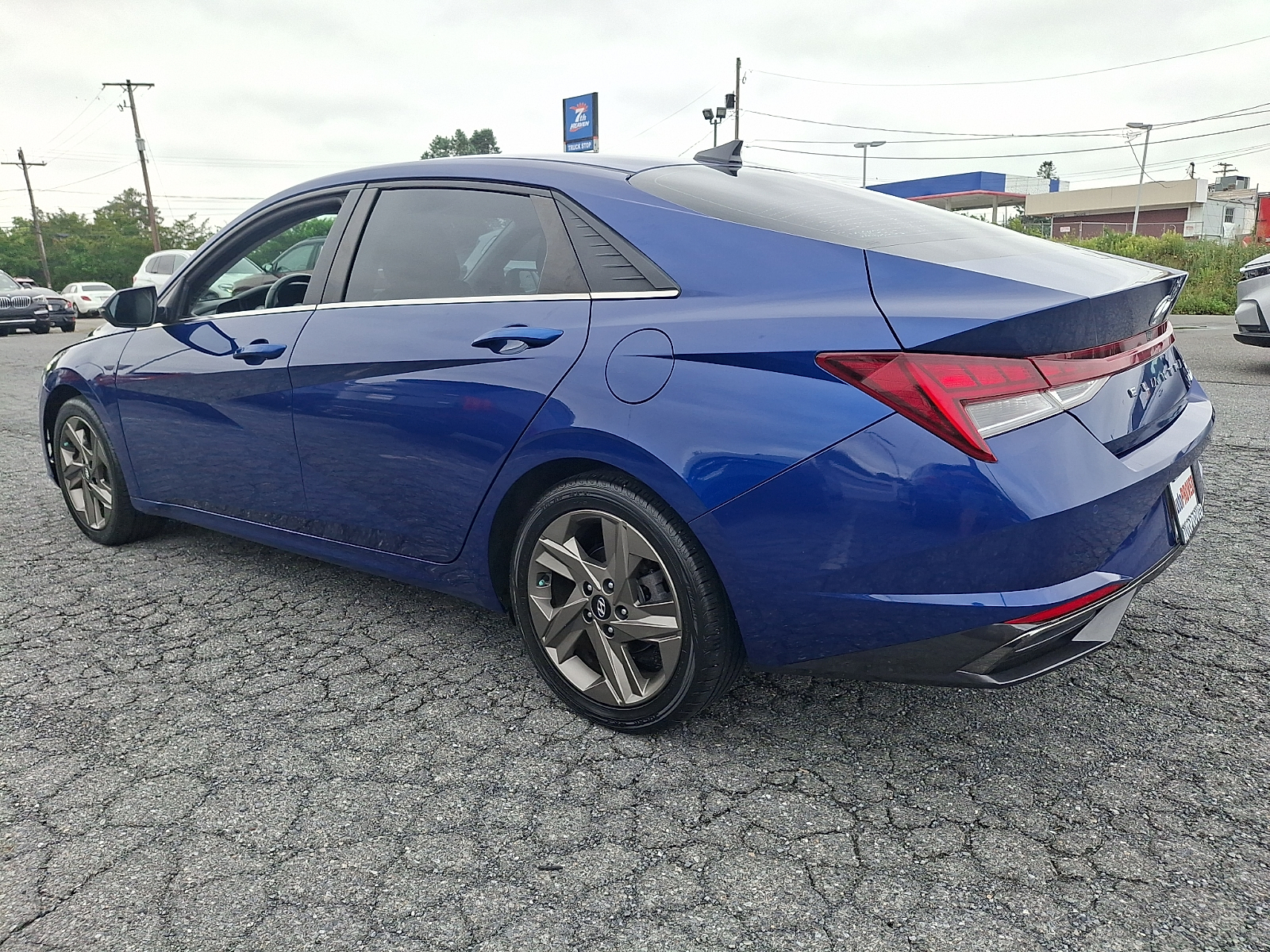 Used 2022 Hyundai Elantra Sedan