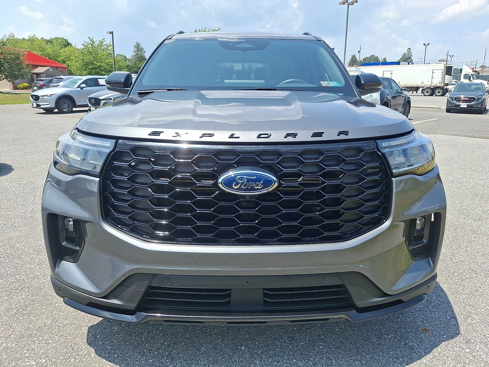 Used 2025 Ford Explorer SUV