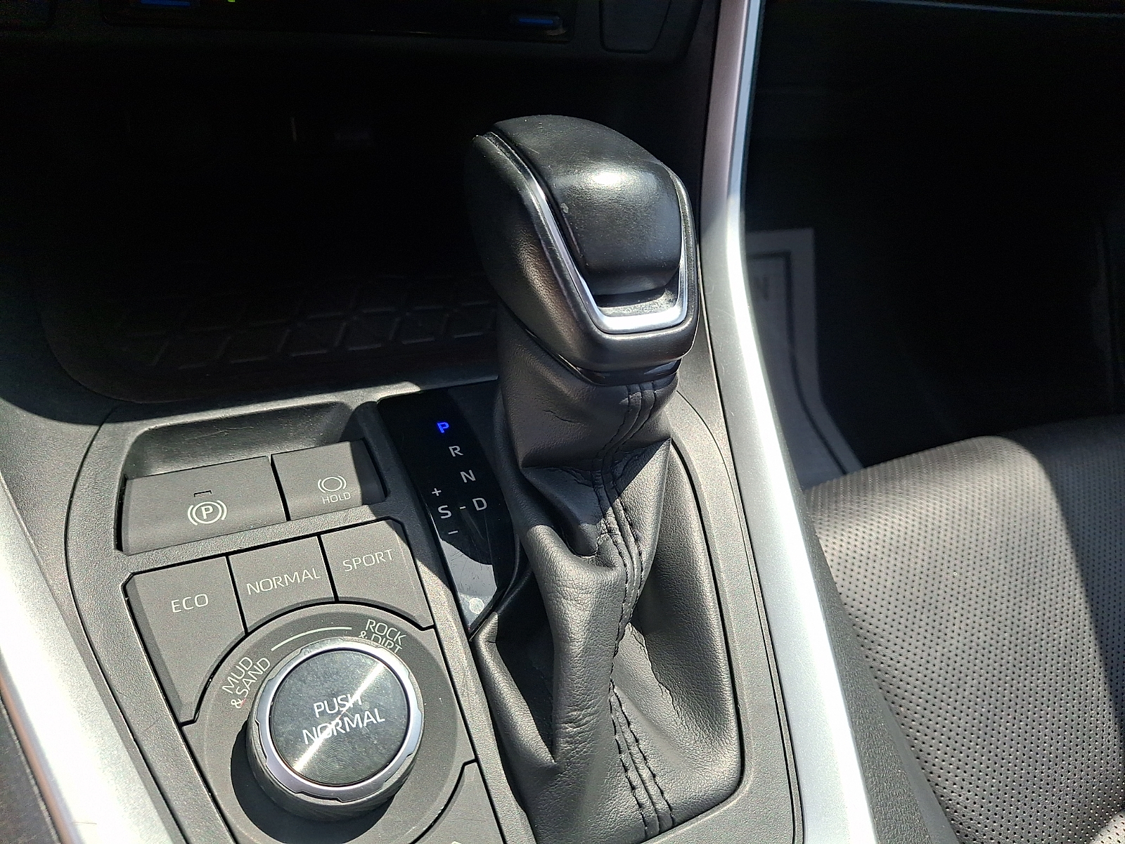 Used 2020 Toyota RAV4 SUV