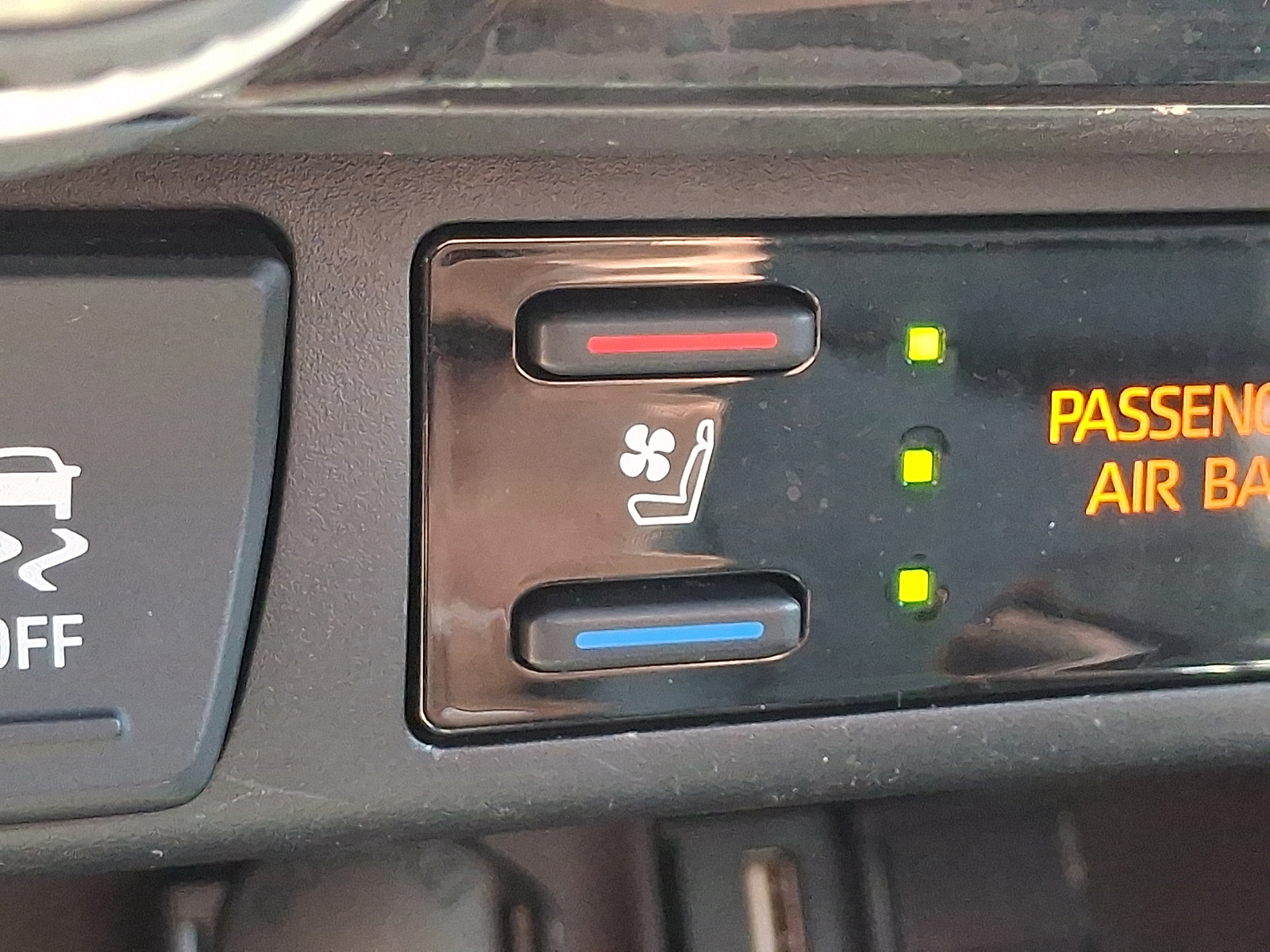 Used 2020 Toyota RAV4 SUV