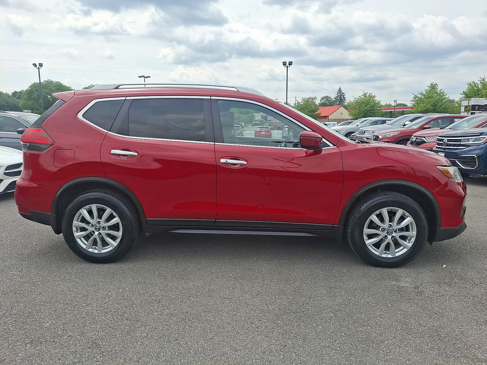 Used 2017 Nissan Rogue SUV