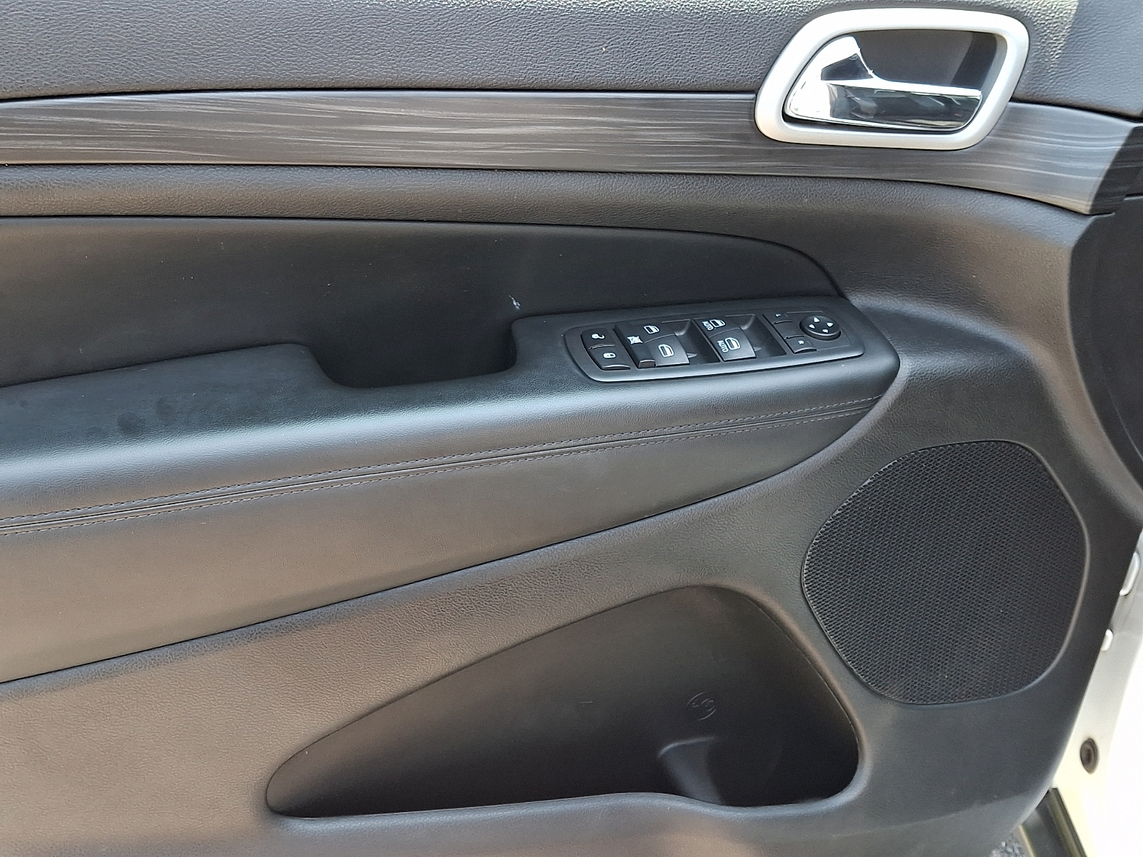 Used 2020 Jeep Grand Cherokee SUV