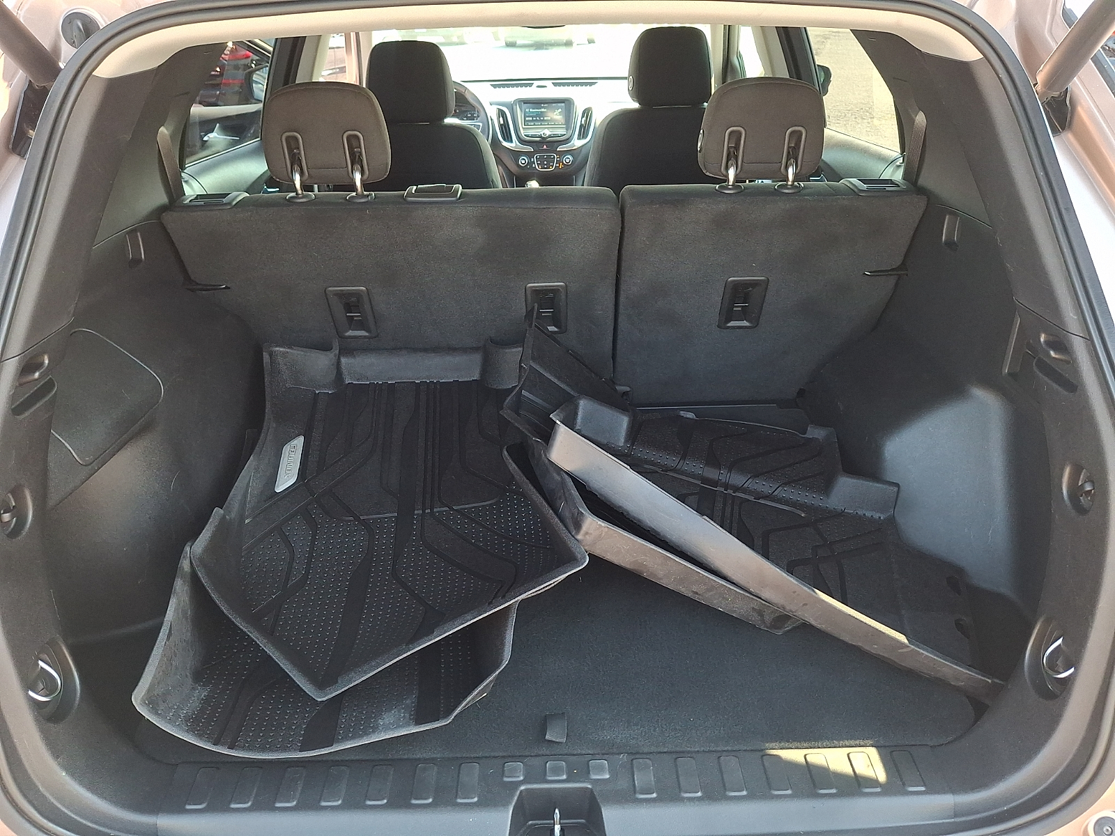 Used 2018 Chevrolet Equinox SUV
