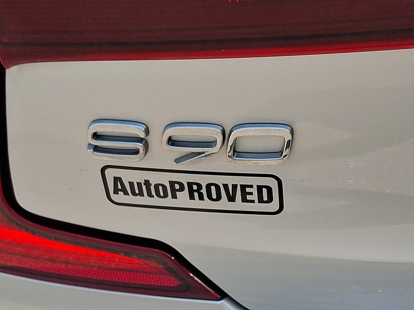Used 2018 Volvo S90 Sedan