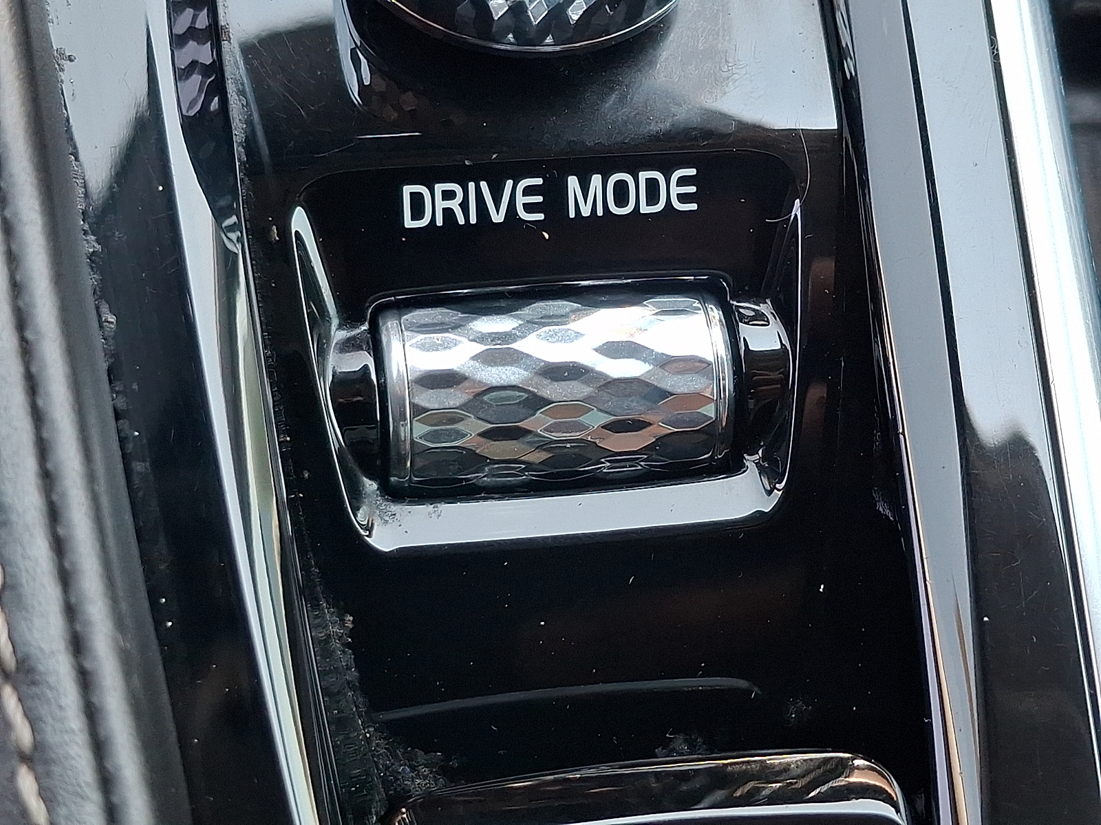 Used 2018 Volvo S90 Sedan