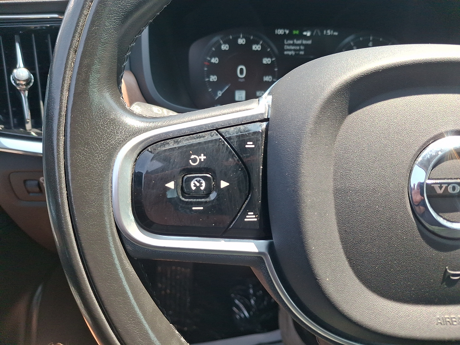 Used 2018 Volvo S90 Sedan