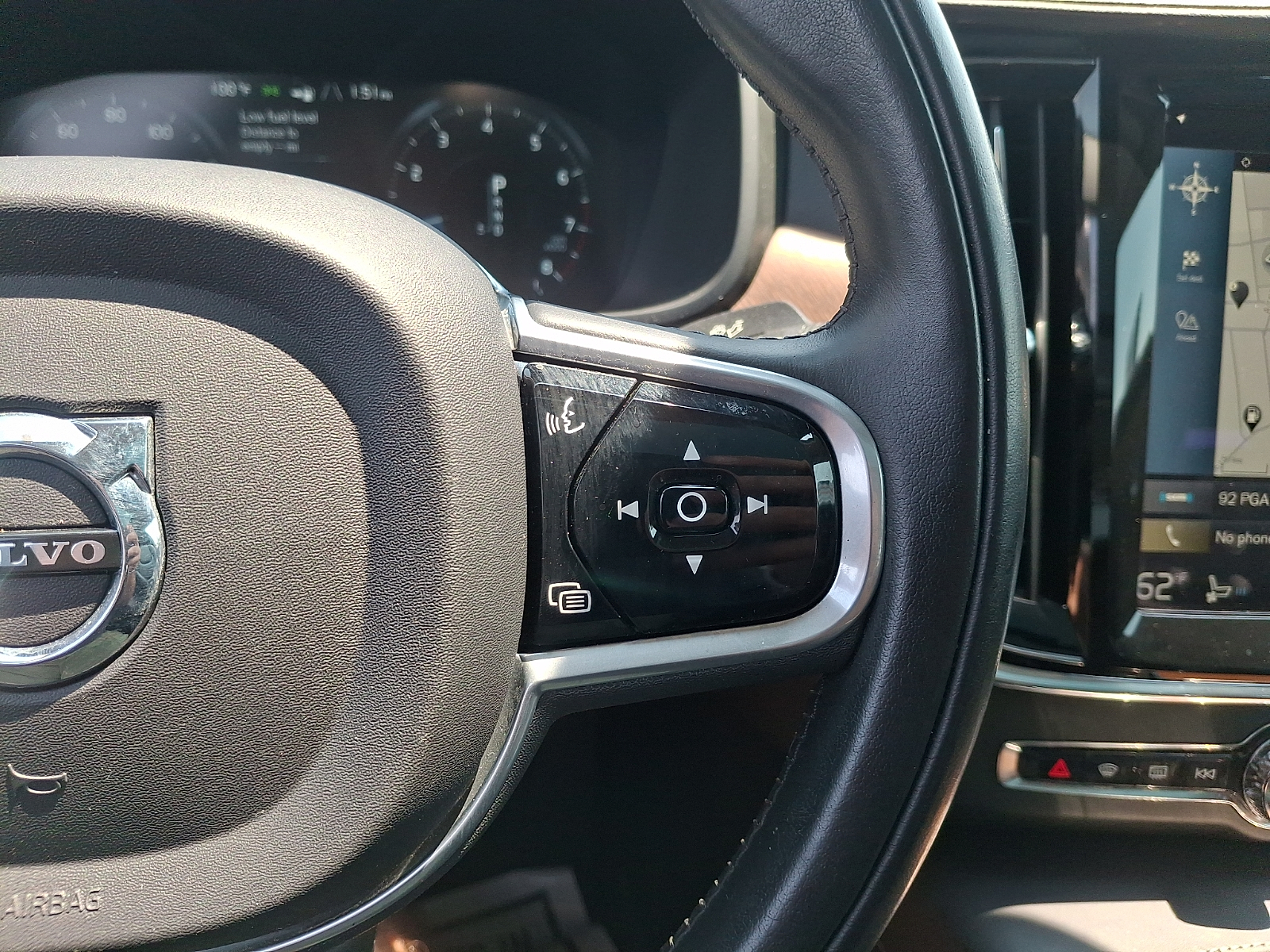 Used 2018 Volvo S90 Sedan