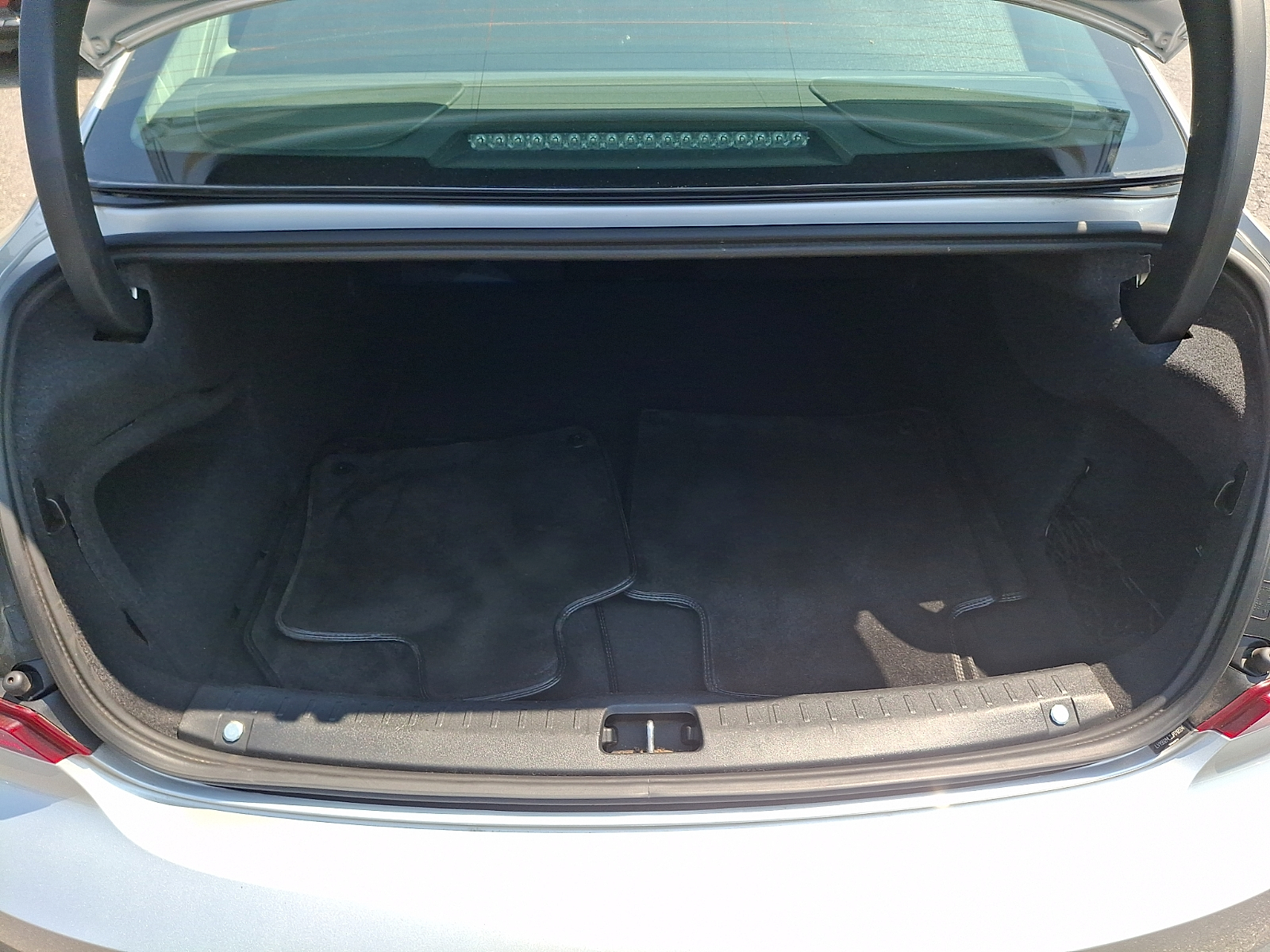 Used 2018 Volvo S90 Sedan