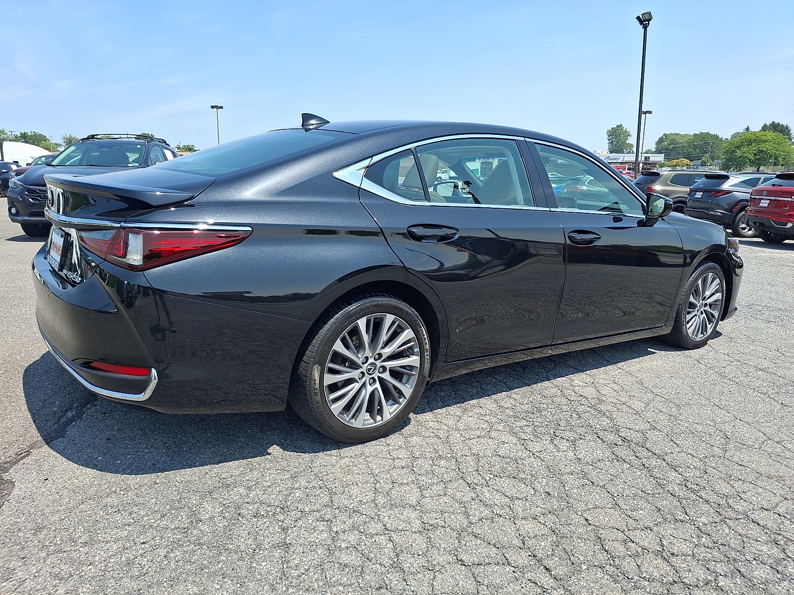 Used 2021 Lexus ES 250 Sedan