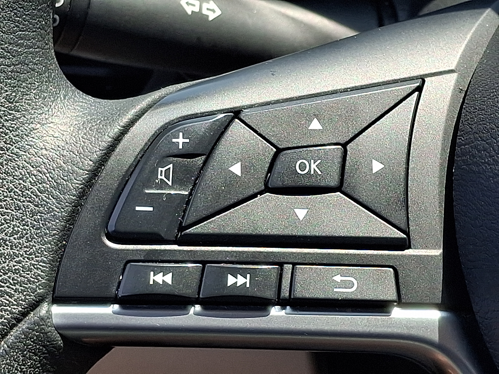 Used 2019 Nissan Altima Sedan