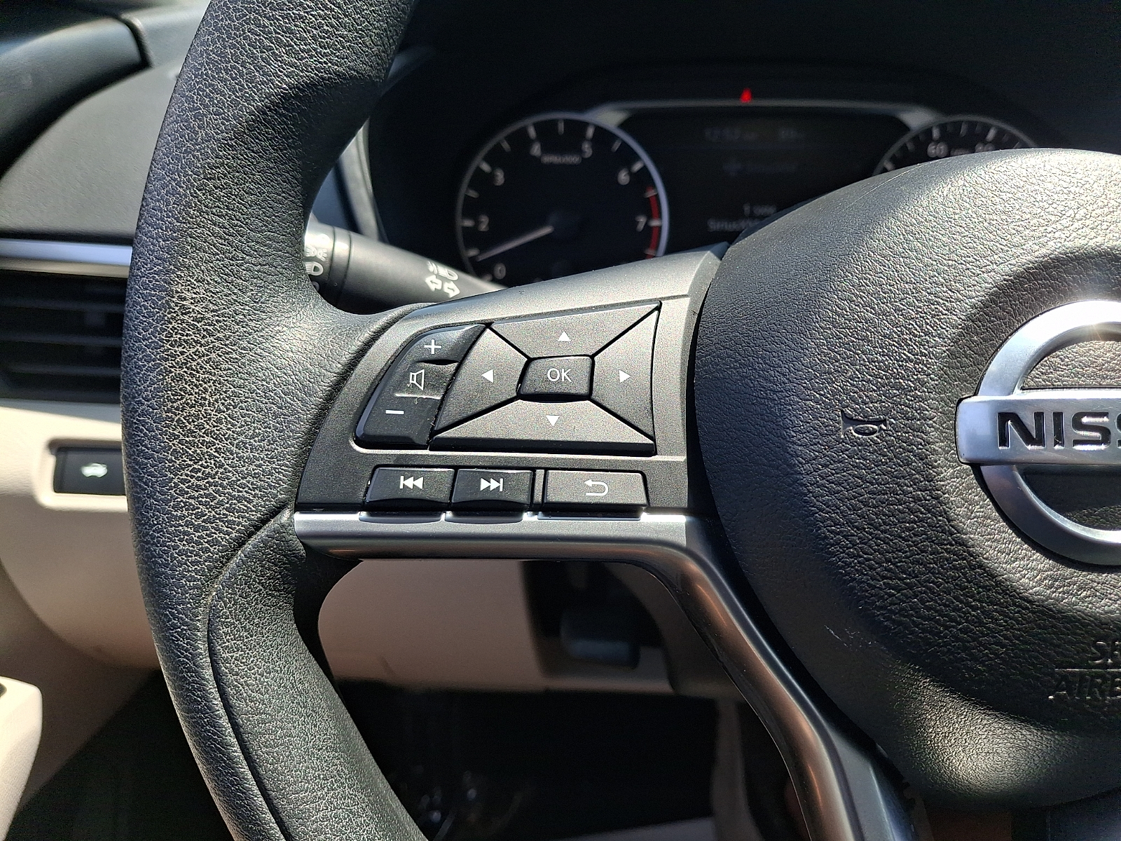 Used 2019 Nissan Altima Sedan