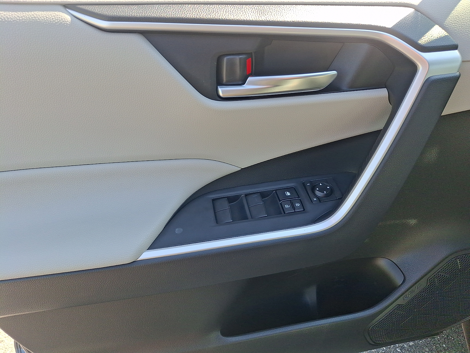 Used 2019 Toyota RAV4 Hybrid SUV