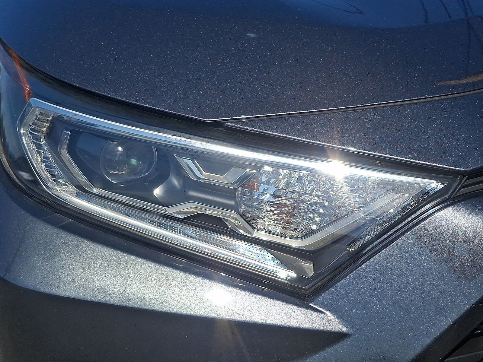 Used 2019 Toyota RAV4 Hybrid SUV