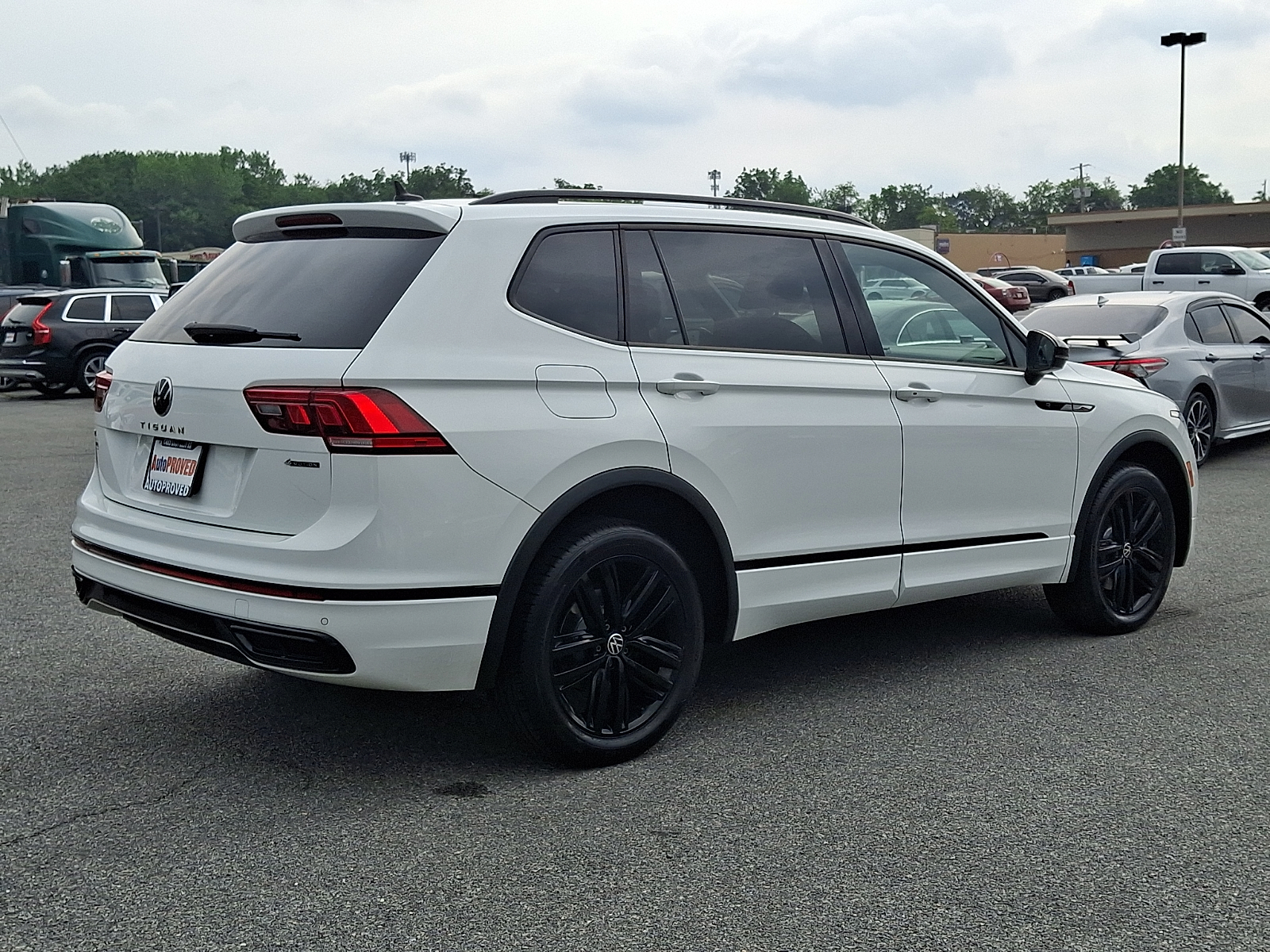 Used 2022 Volkswagen Tiguan SUV