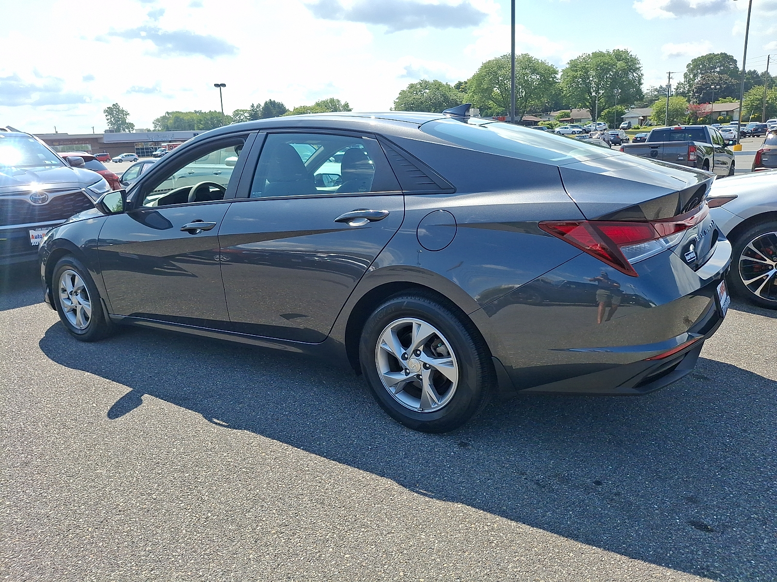 Used 2021 Hyundai Elantra Sedan
