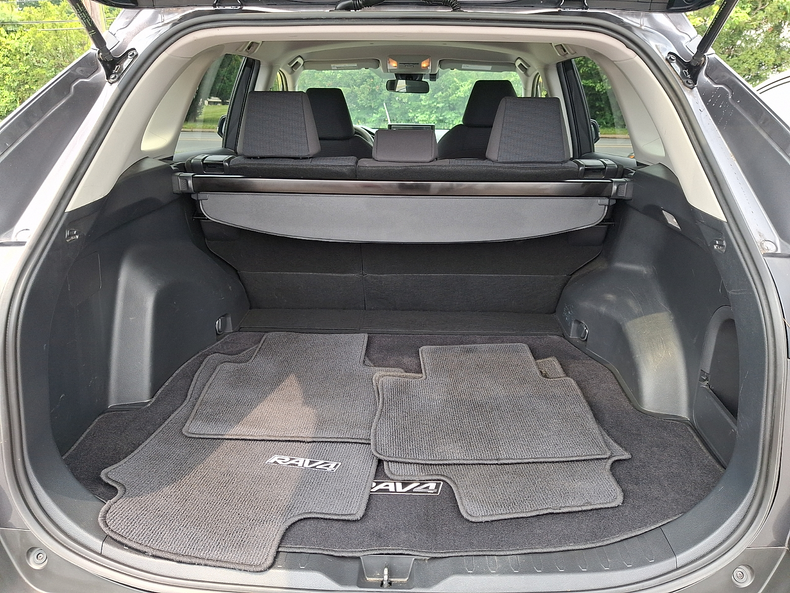 Used 2020 Toyota RAV4 Hybrid SUV