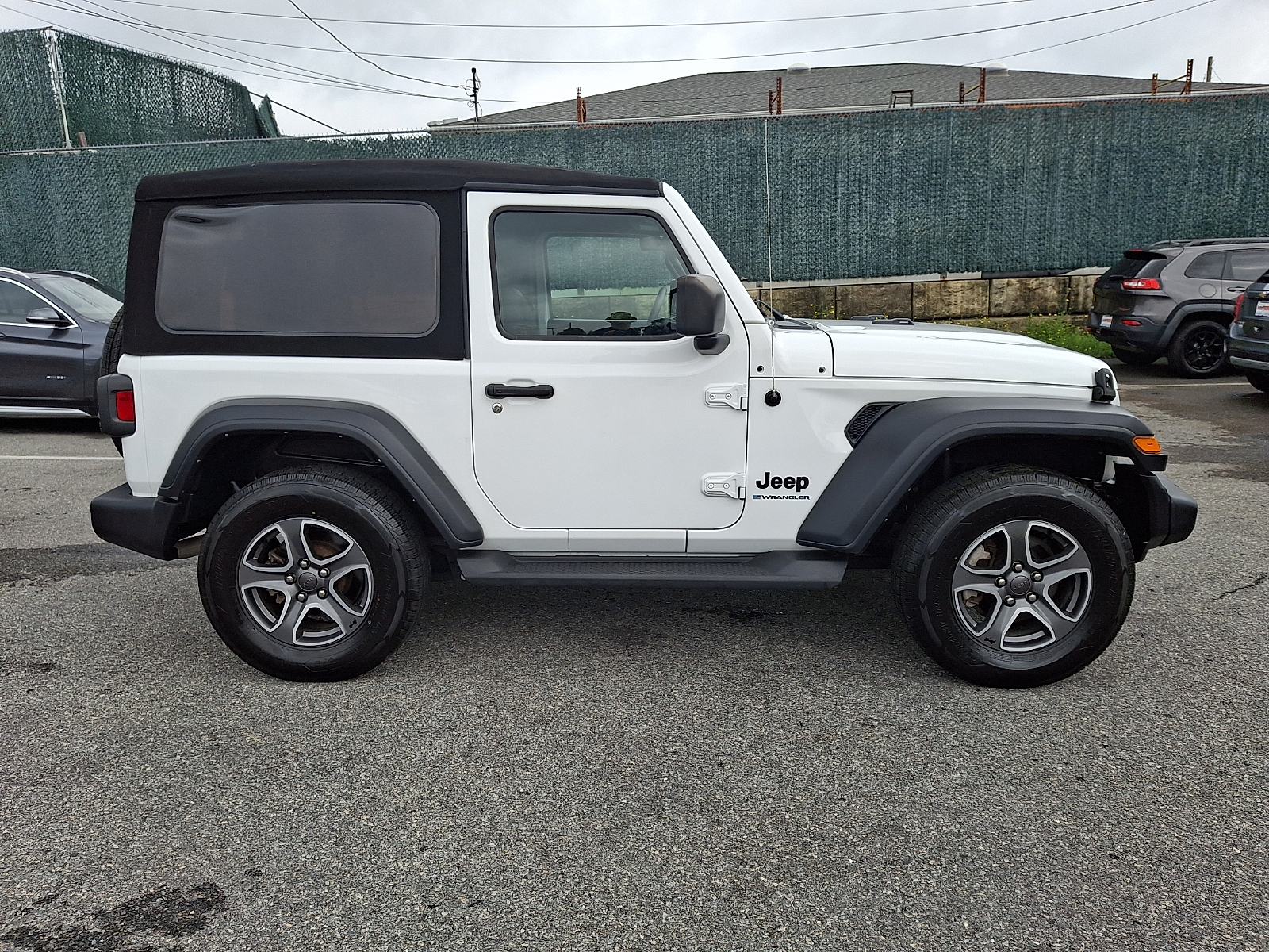 Used 2023 Jeep Wrangler SUV
