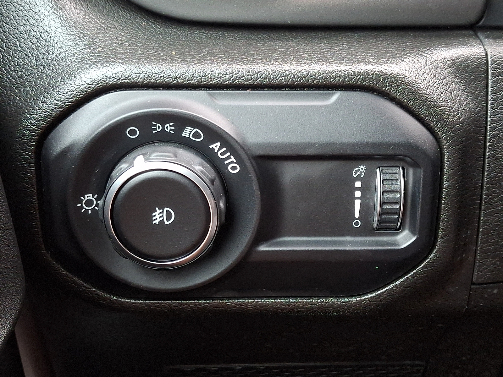 Used 2023 Jeep Wrangler SUV