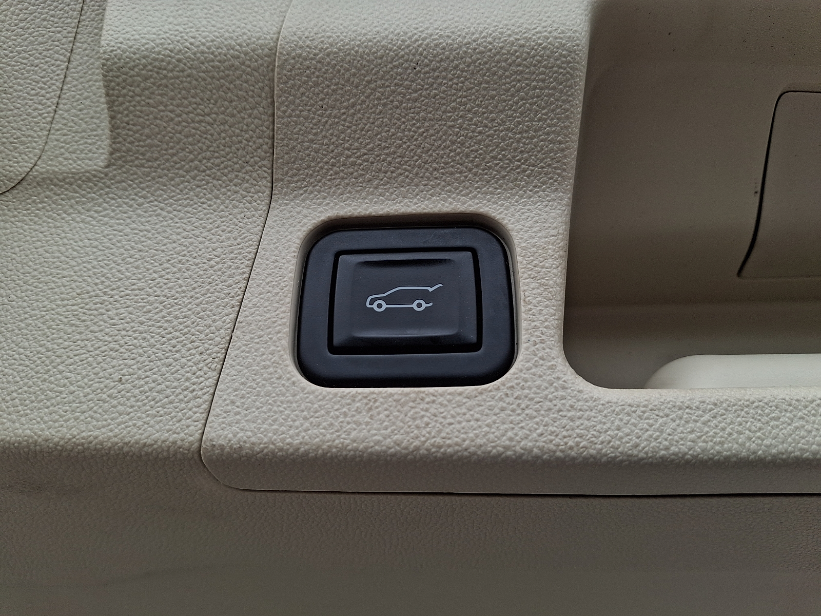 Used 2023 GMC Acadia SUV