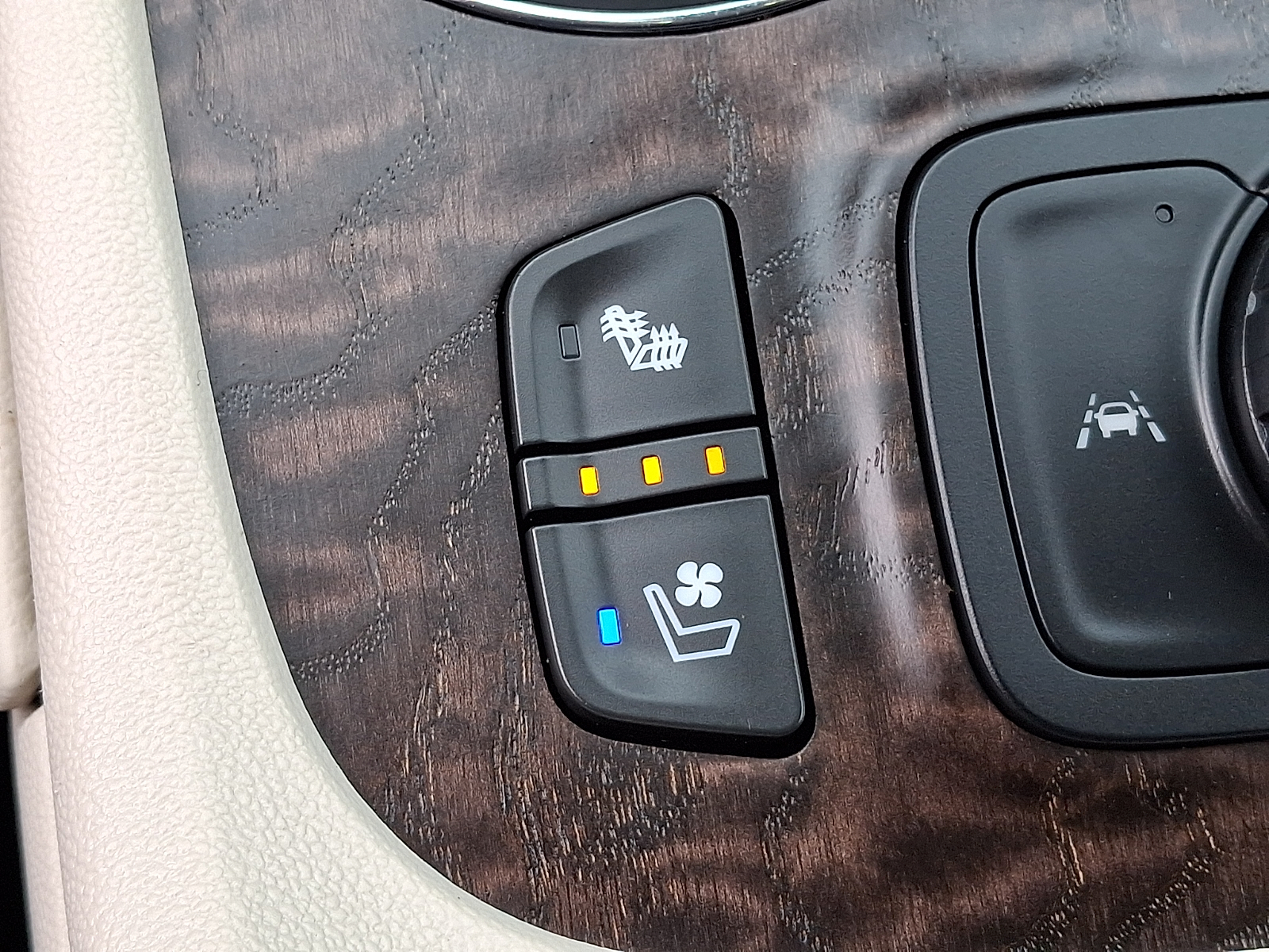 Used 2023 GMC Acadia SUV