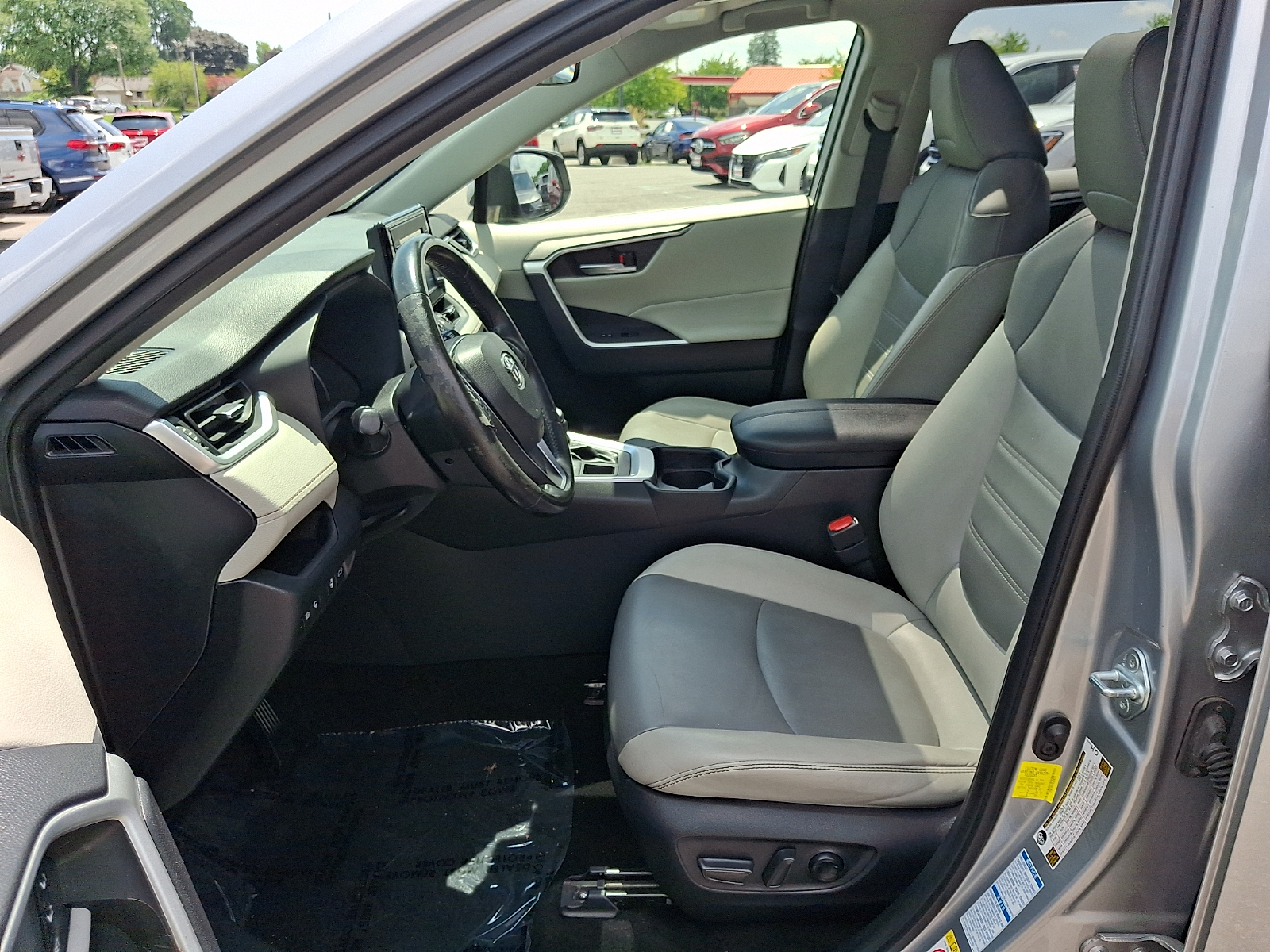 Used 2019 Toyota RAV4 SUV
