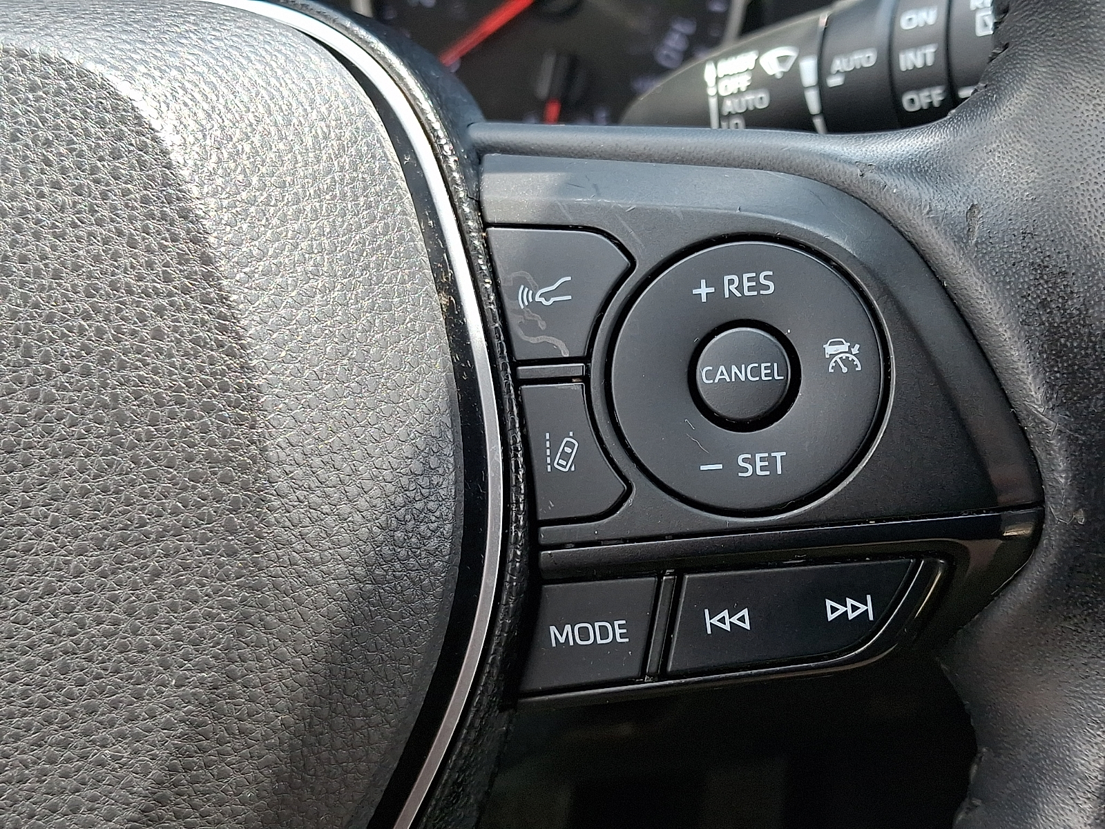 Used 2019 Toyota RAV4 SUV