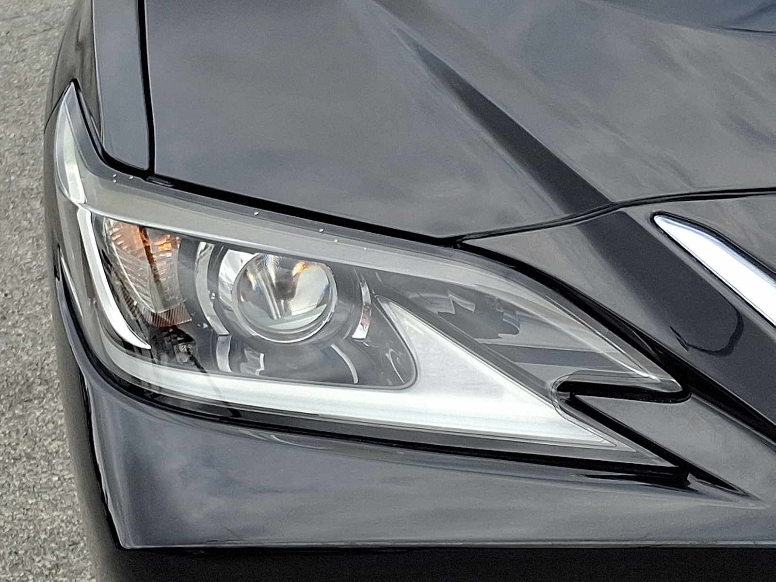 Used 2021 Lexus ES 350 Sedan