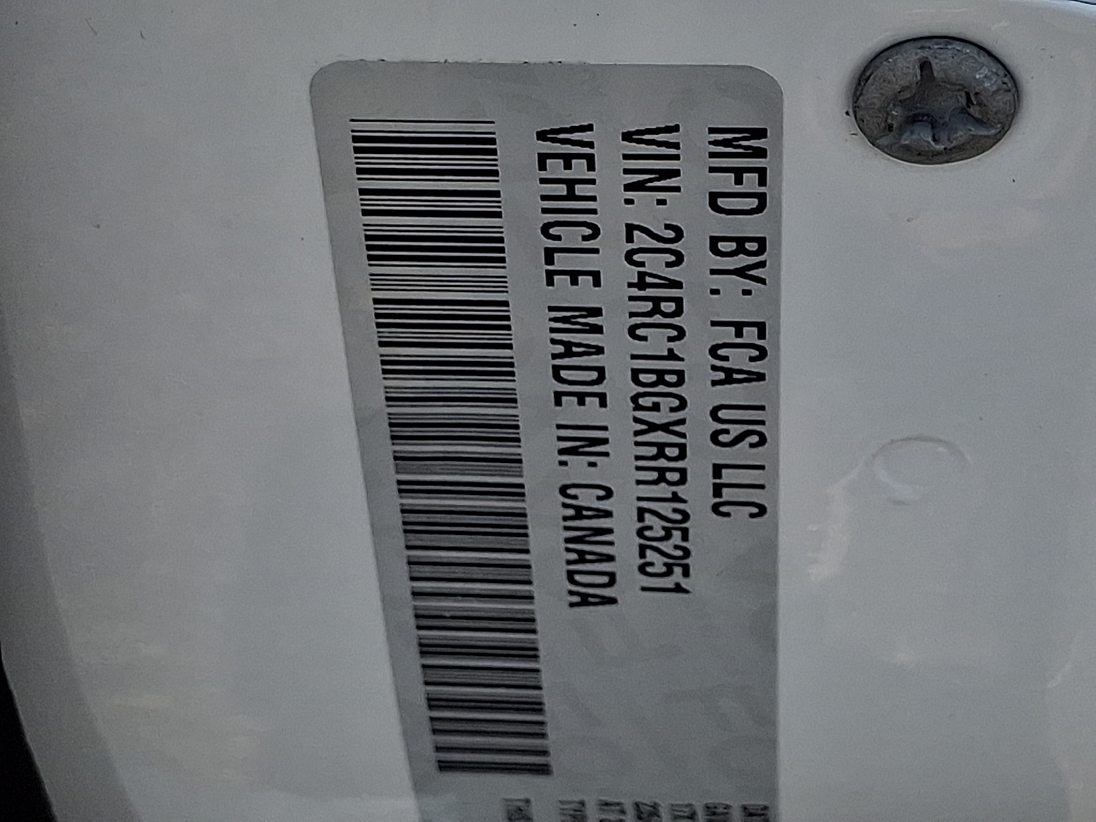 Used 2024 Chrysler Pacifica Van