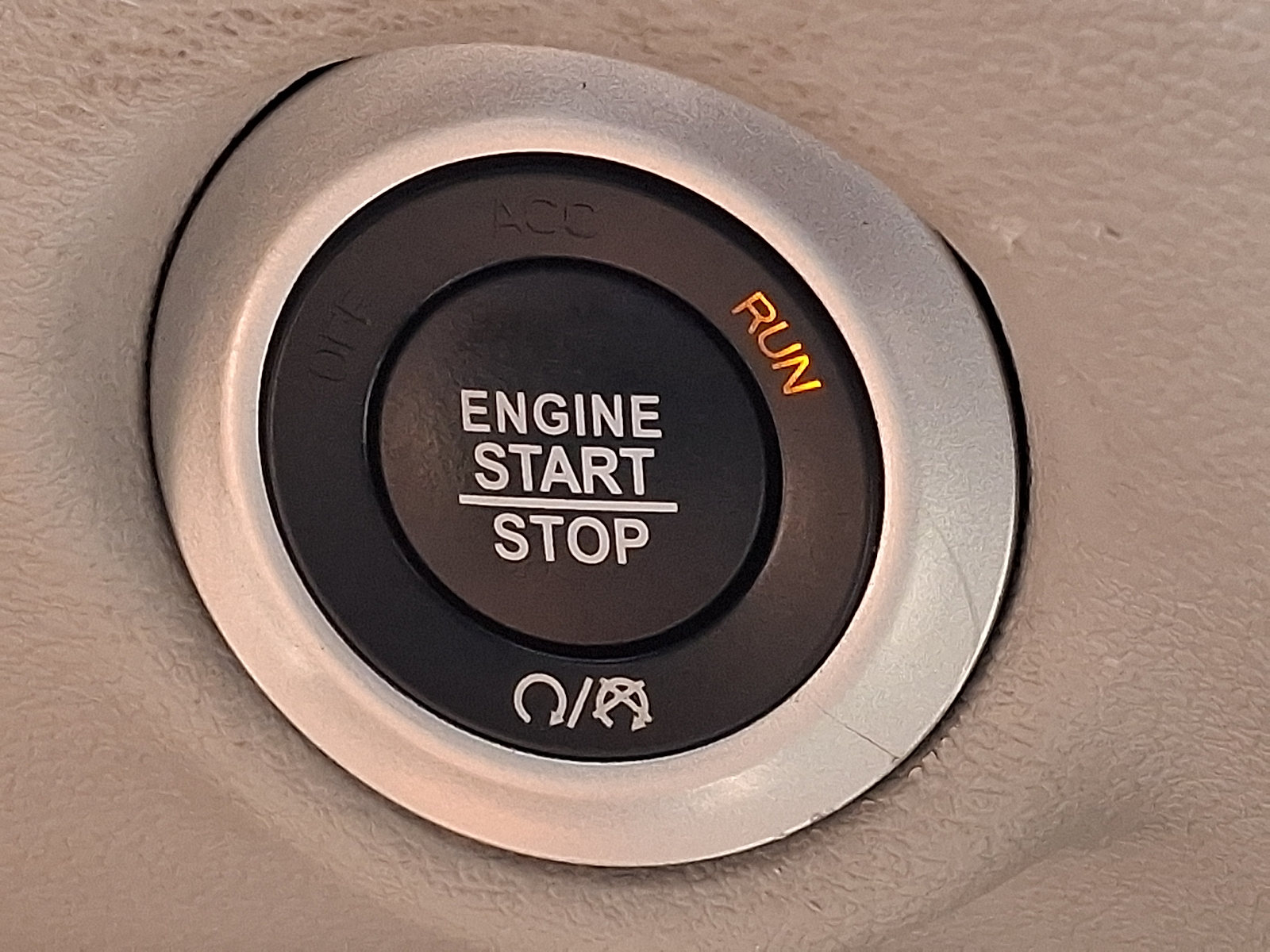 Used 2024 Chrysler Pacifica Van