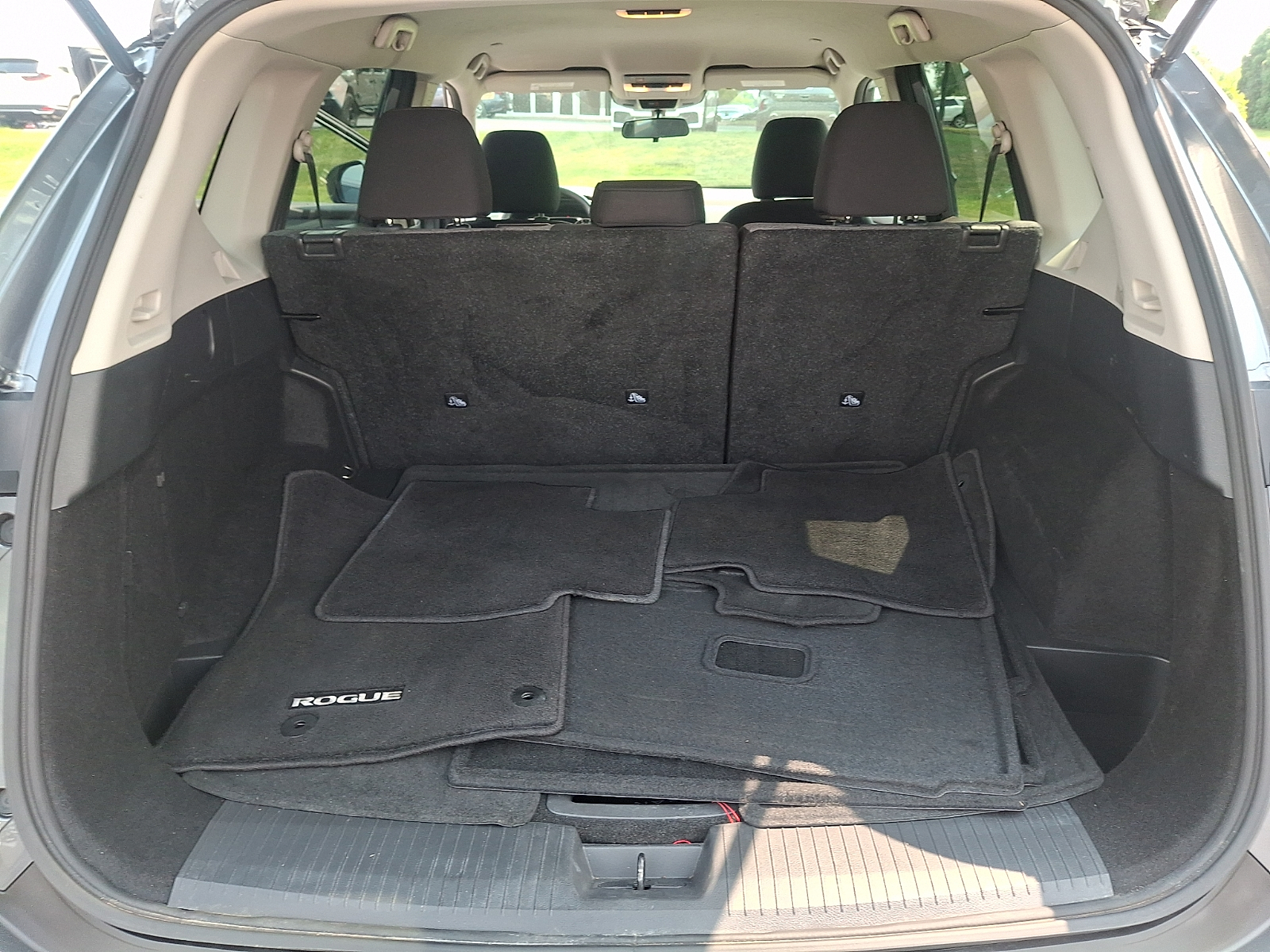 Used 2023 Nissan Rogue SUV