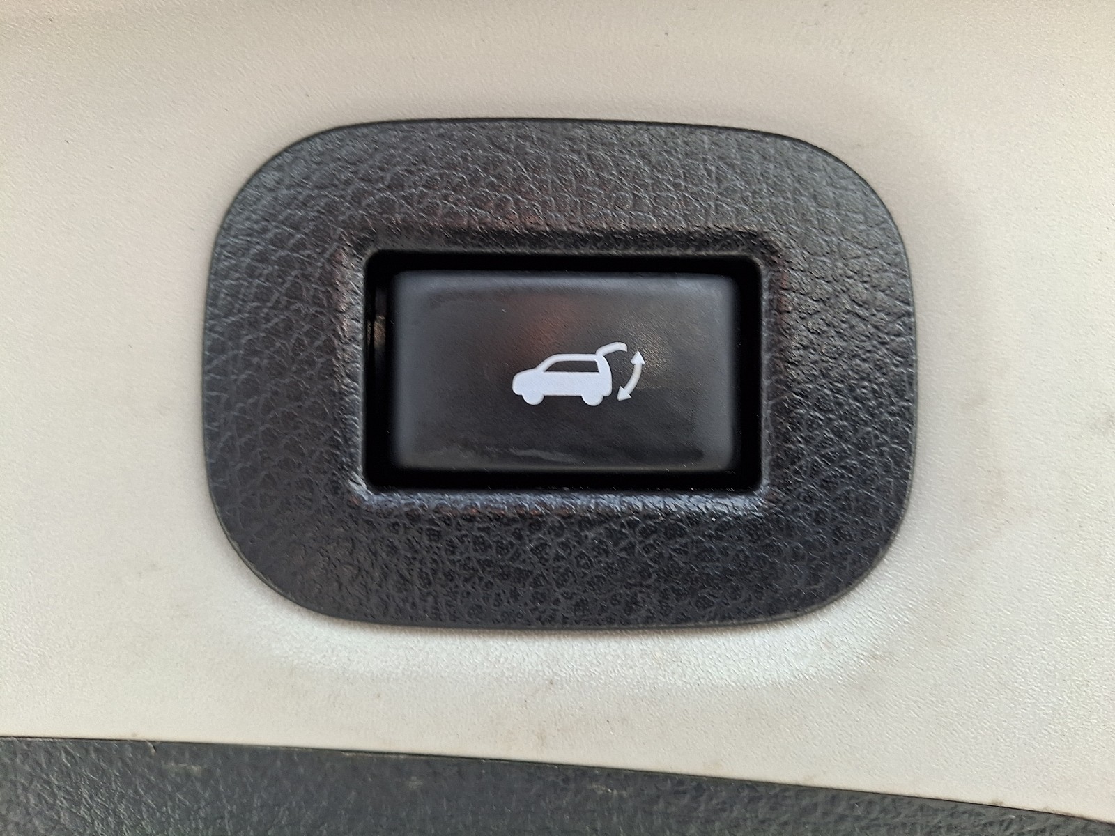 Used 2018 Nissan Rogue SUV